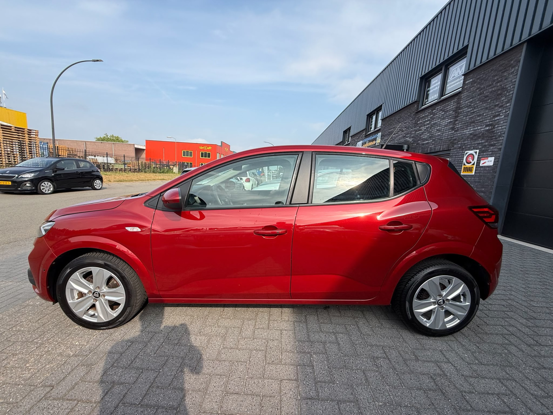 Dacia Sandero 1.0 TCe 90 Comfort | 2E EIGENAAR |3/6/12 MND GARANTIE | AIRCO | PDC | CAMERA | NAVI |