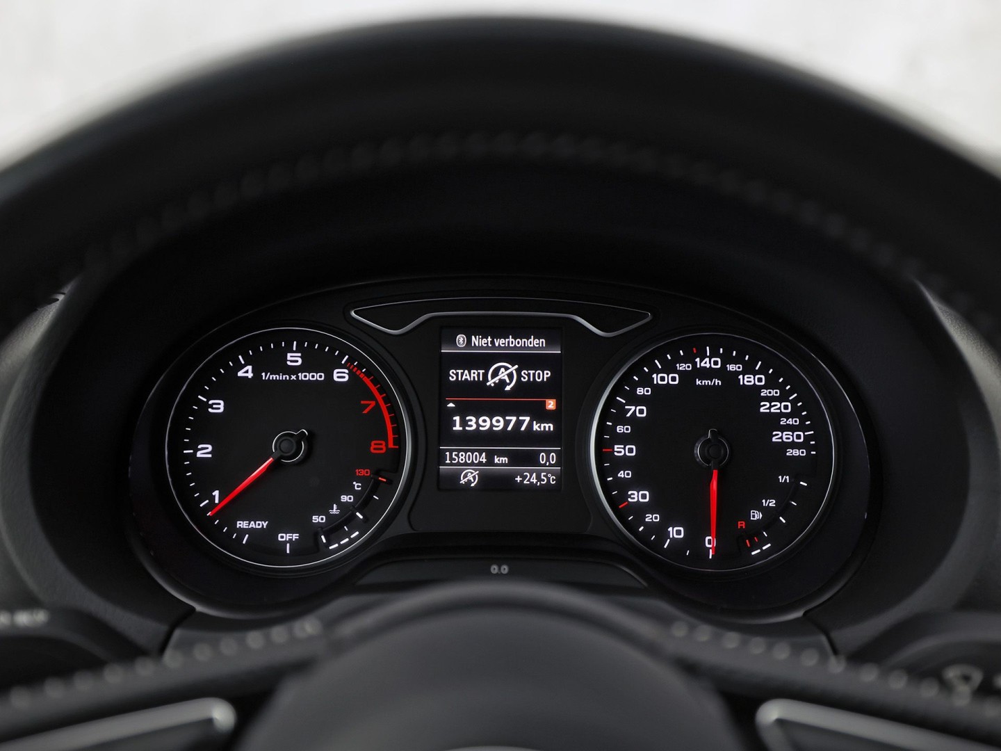 Audi A3 Limousine 1.4 TFSI S-Line Sport 150Pk (2X S-LINE, GROOT NAVI, BANG&OLUFSEN, KEYLESS, AFGEVLAKT STUUR, STOELVERWARMING, PARKEERSENSOREN, SPORTSTOELEN, LM VELGEN, NIEUWE APK)