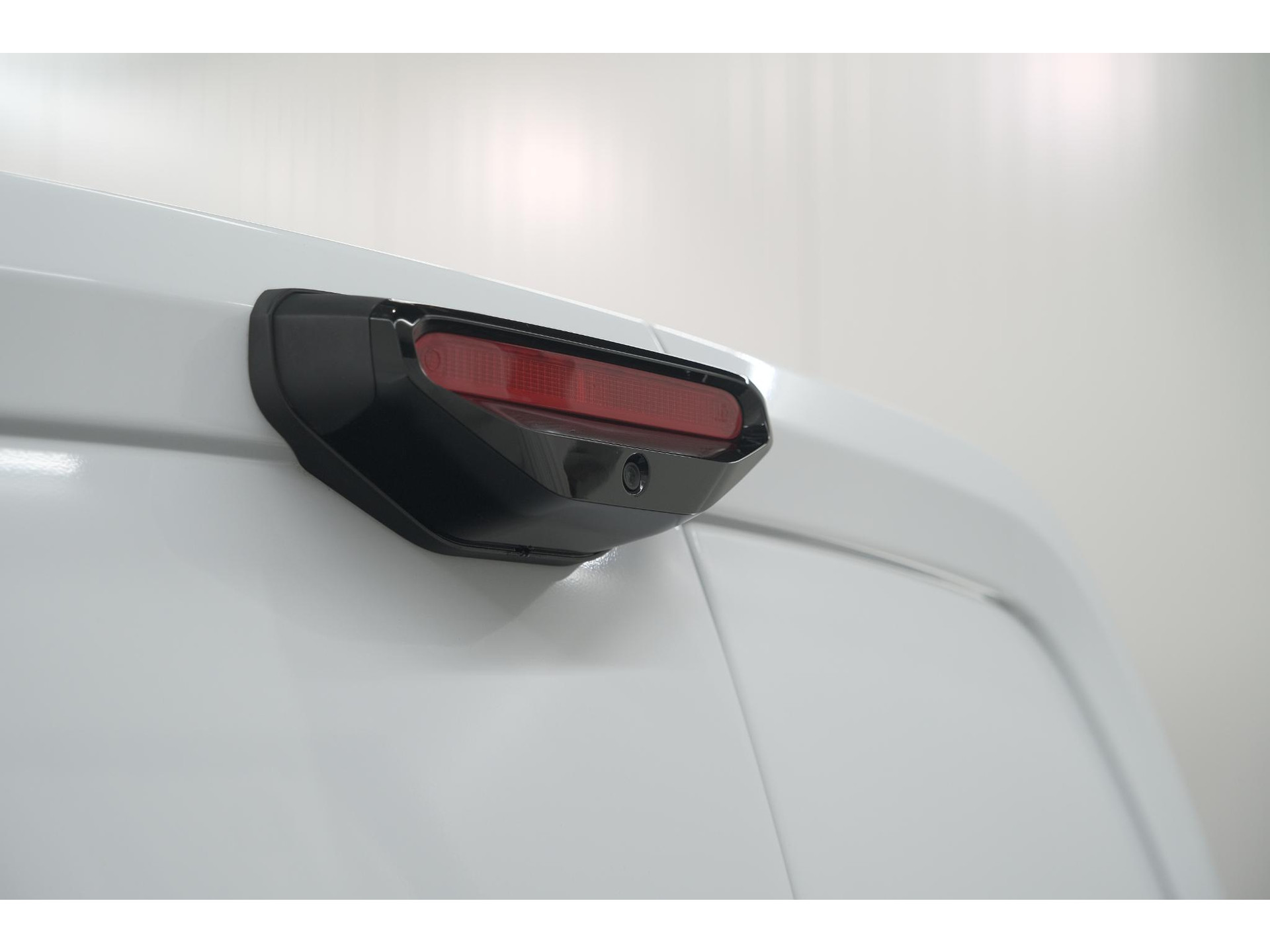 Peugeot Partner 1.5 BlueHDi 130 EAT8 S&S L1 | Trekhaak | Laadruimte-Pakket | Camera | Dodehoekdetectie