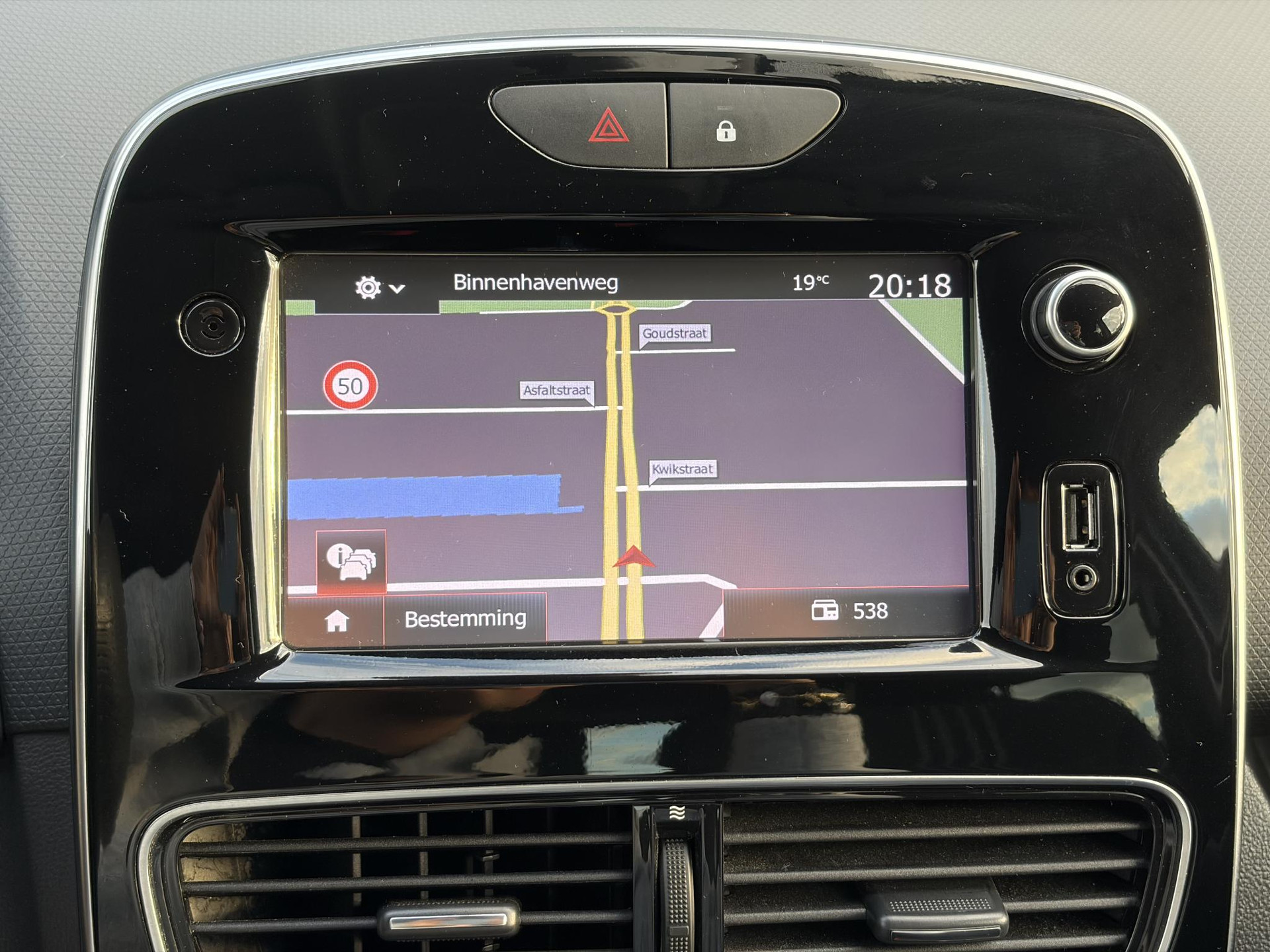 Renault Clio 1.2 TCe GT-Line Automaat l Navi l Keyless l Clima l Cruise l 120pk l 2e Eigenaar l N.A.P. l Pdc l 17''Lmv l Apk tot 03-2027