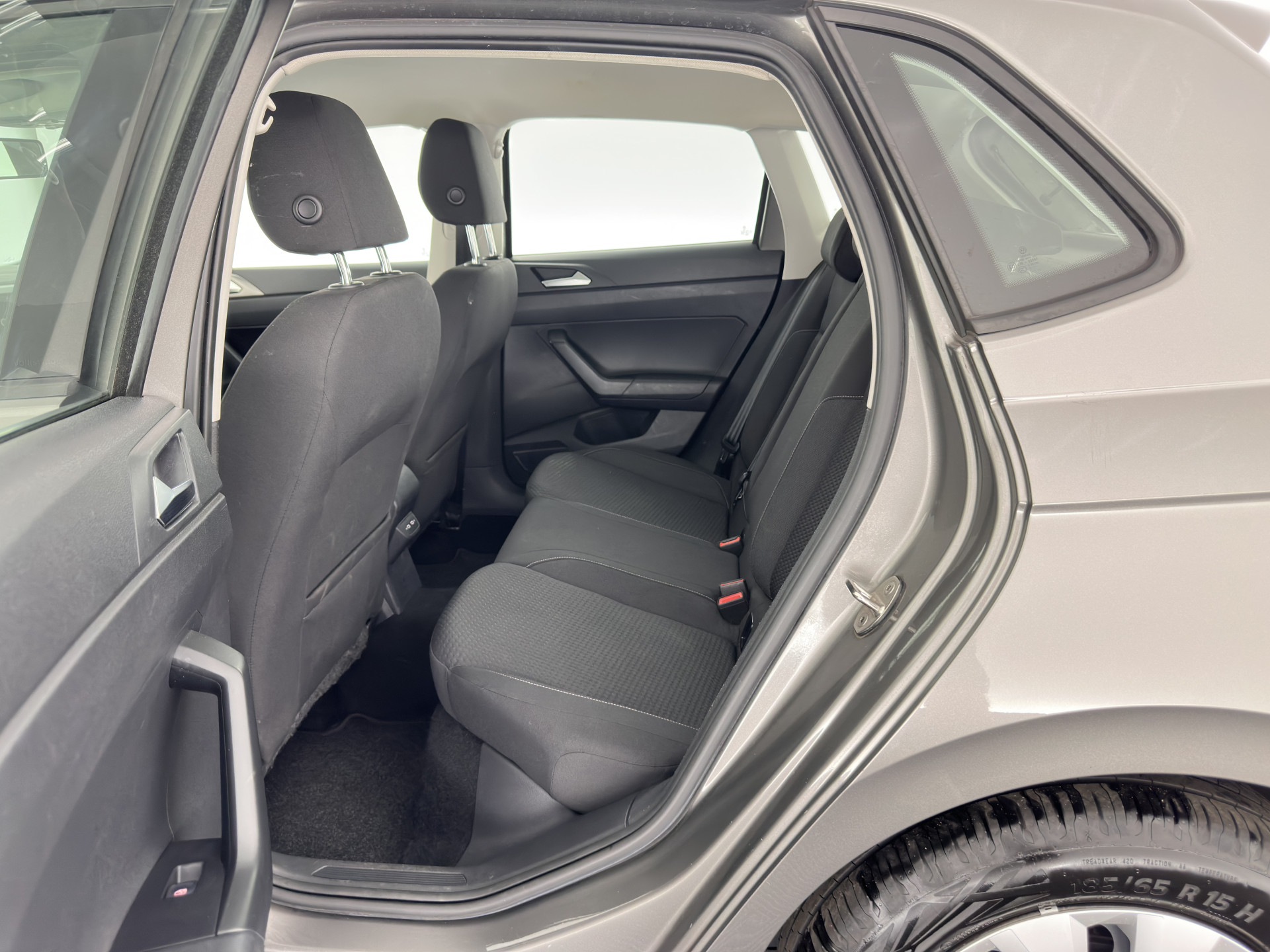 Volkswagen Polo 1.0 TSI Comfortline Business (INCL-BTW) *NAVI-FULLMAP | ADAPTIVE-CRUISE | COMFORT-SEATS | DAB+ | ECC | PARKPILOT*