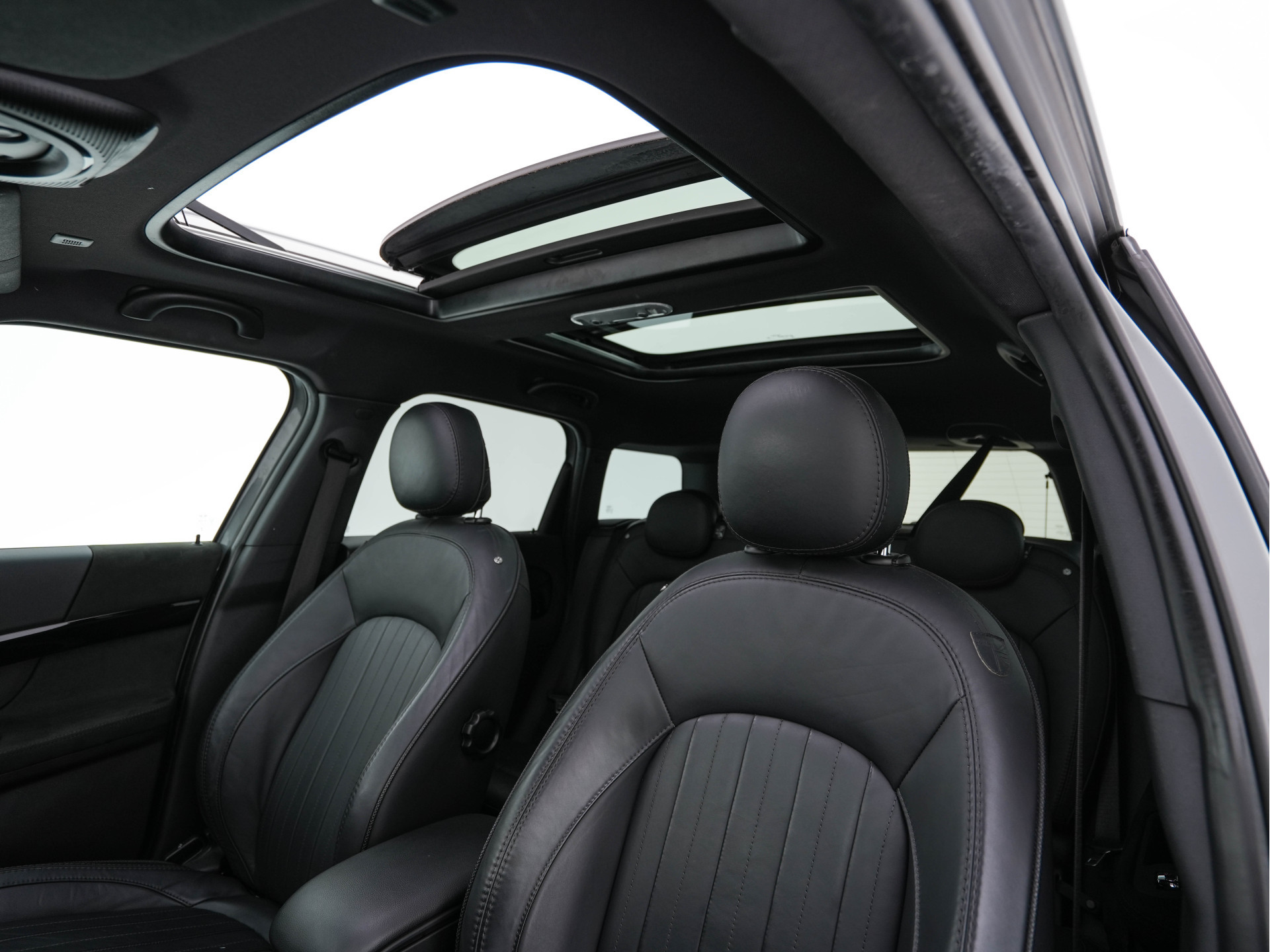 MINI Mini Countryman 2.0 Cooper S Knightsbridge Edition JCW-Sportpack Aut. *PANO |  LEATHER | FULL-LED | HARMAN/KARDON-AUDIO | HEATED-SPORTSEATS | KEYLESS | CAMERA | AMBIENT-LIGHT | NAVI-FULLMAP | HEAD-UP | PRIVACY-GLASS | SHIFT-PADDLES | 18''ALU*