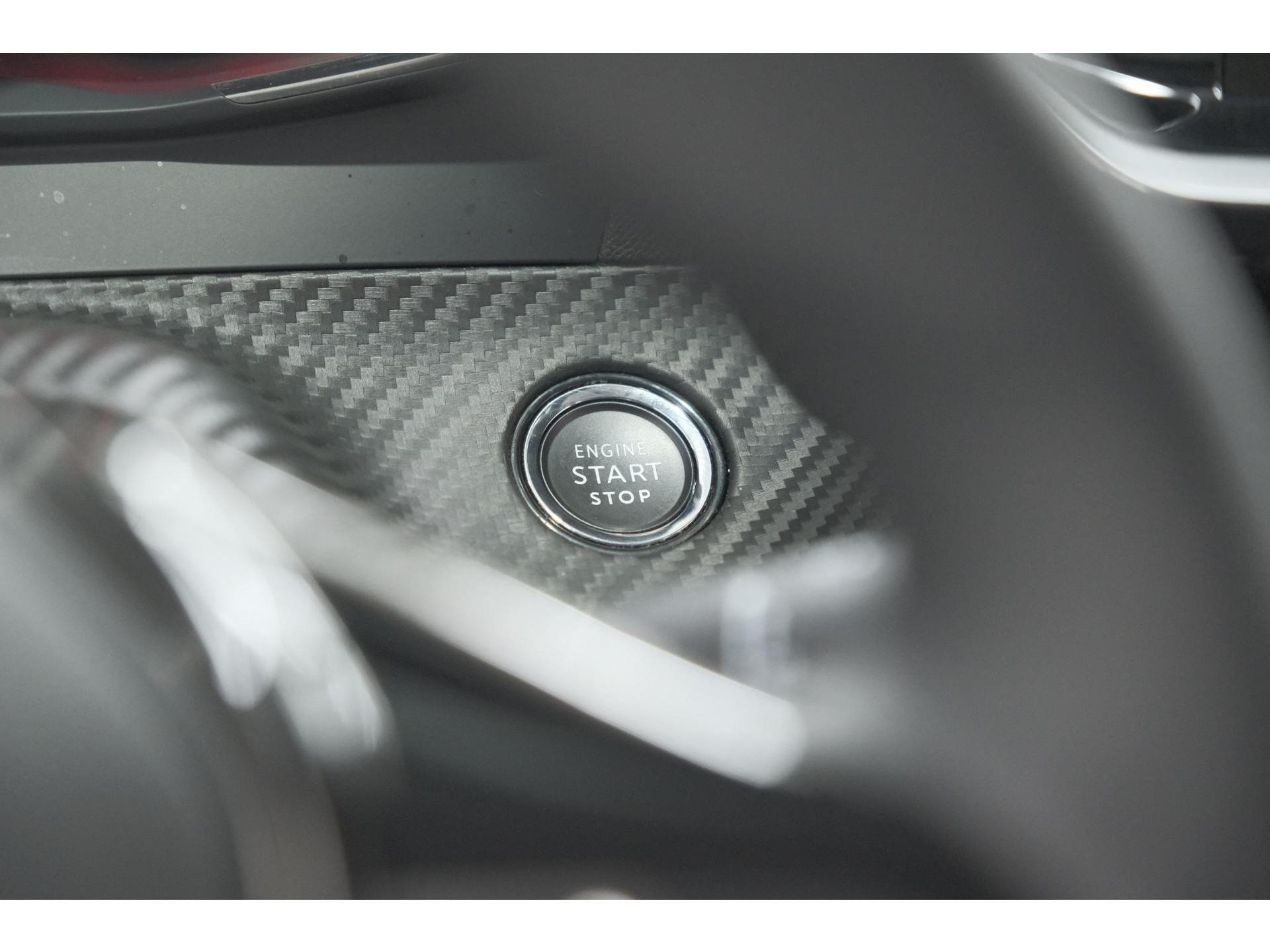 Peugeot 208 PureTech 100 Allure Pack | Camera | Apple Carplay | Stoelverwarming | Parkeersensoren