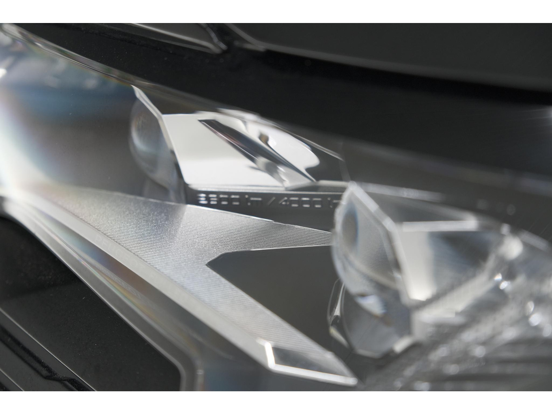Peugeot 3008 1.2 Hybrid 136 GT | 360 Camera | Adaptieve Cruise Control | Elektronische Kofferklep | Navigatie