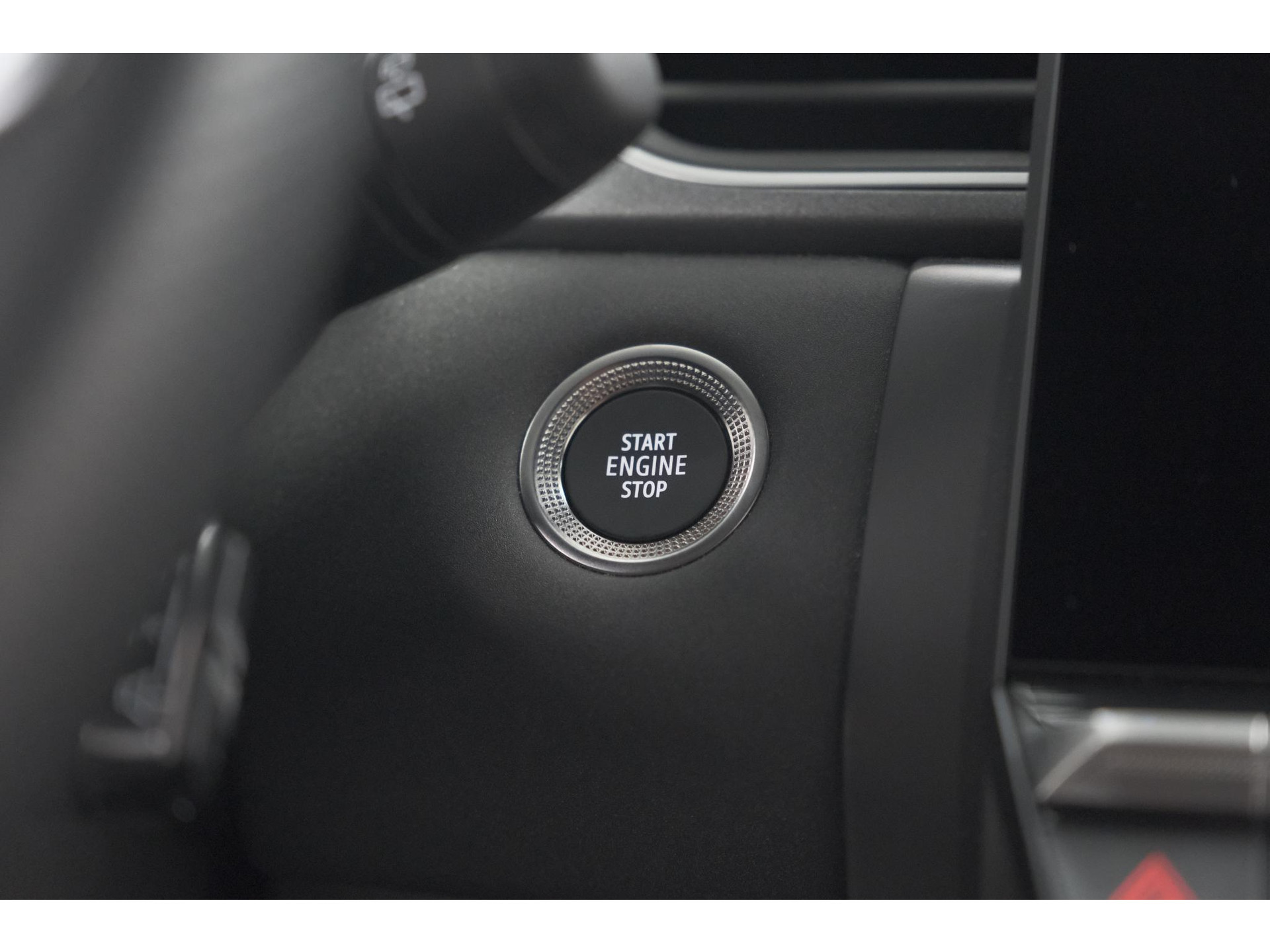 Renault Captur Mild Hybrid 160 EDC Techno | Pack Winter | Camera | Adaptieve Cruise Control | Apple Carplay