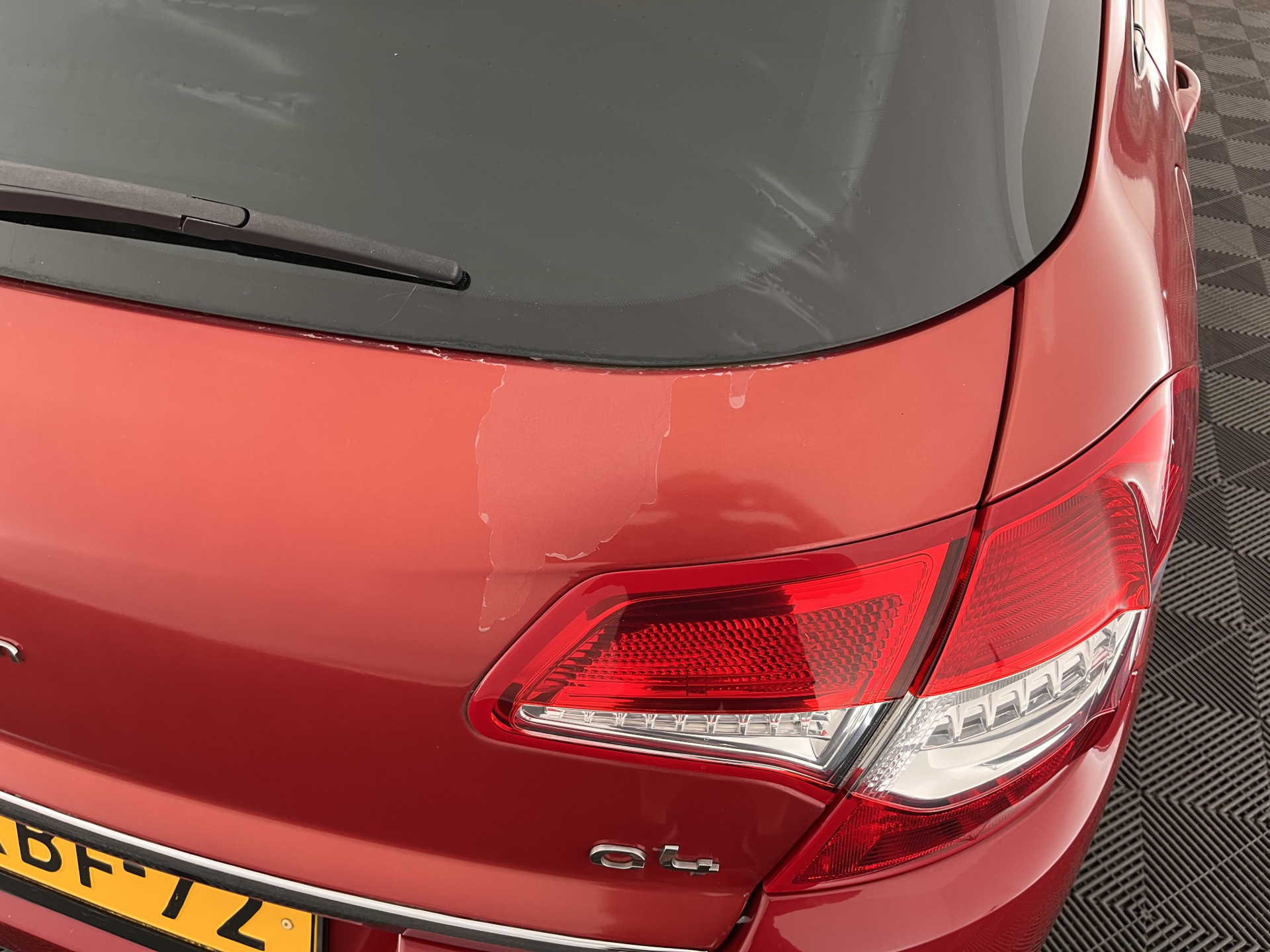 Citroën C4 1.6 e-HDi Ligne Business *PANO | NAVI-FULLMAP | COMFORT-SEATS | ECC | PDC | CRUISE | TOWBAR | 16"ALU*