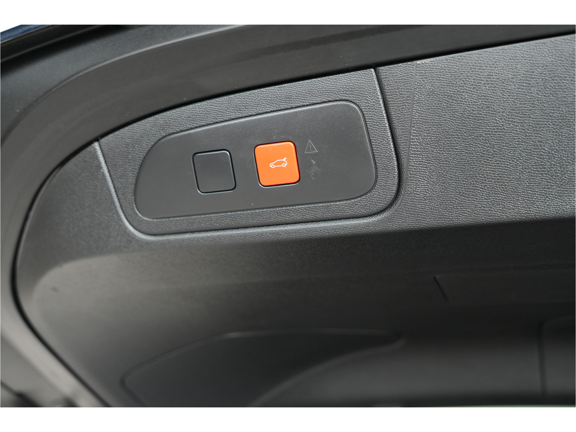 DS 7 E-Tense 4x4 La Première 360 pk PHEV | SOH 96% | Pano | Massage | Nachtzicht | Focal | 360° Cam | Nappa |