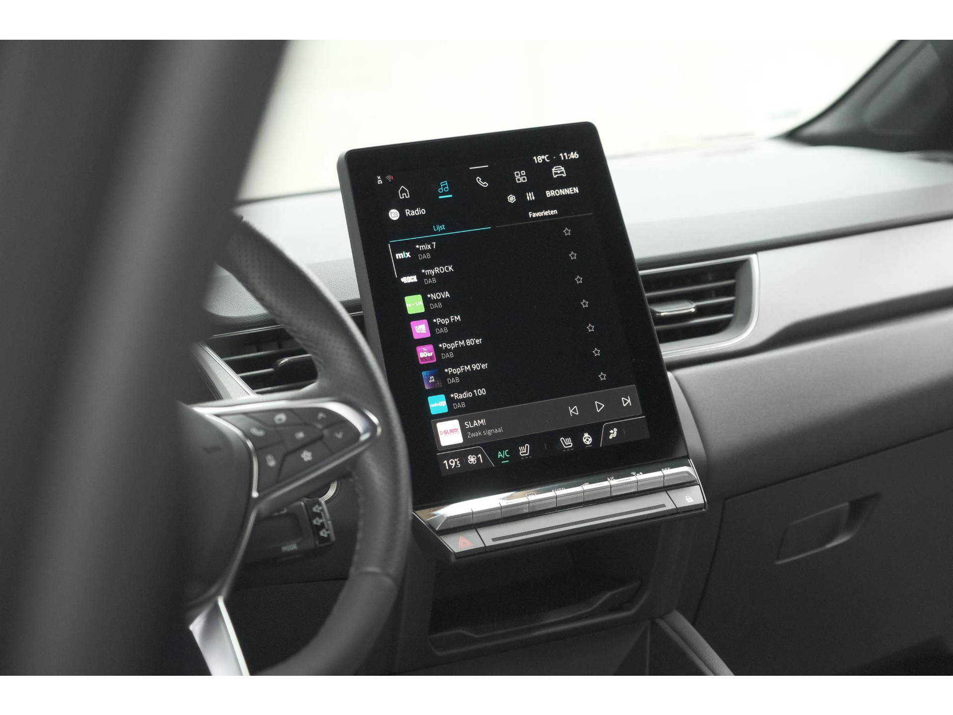 Renault Captur Mild Hybrid 160 EDC Techno | Pack Winter | Camera | Adaptieve Cruise Control | Apple Carplay