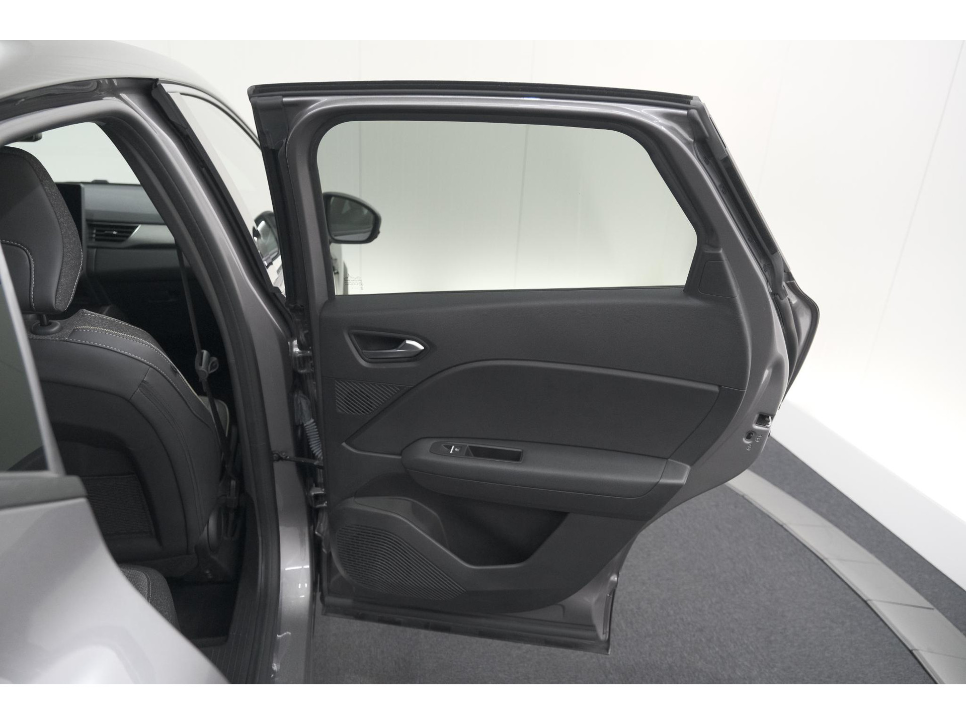 Renault Captur 1.6 E-Tech full hybrid 145 techno | Camera | Navigatie | Apple Carplay | Parkeersensoren