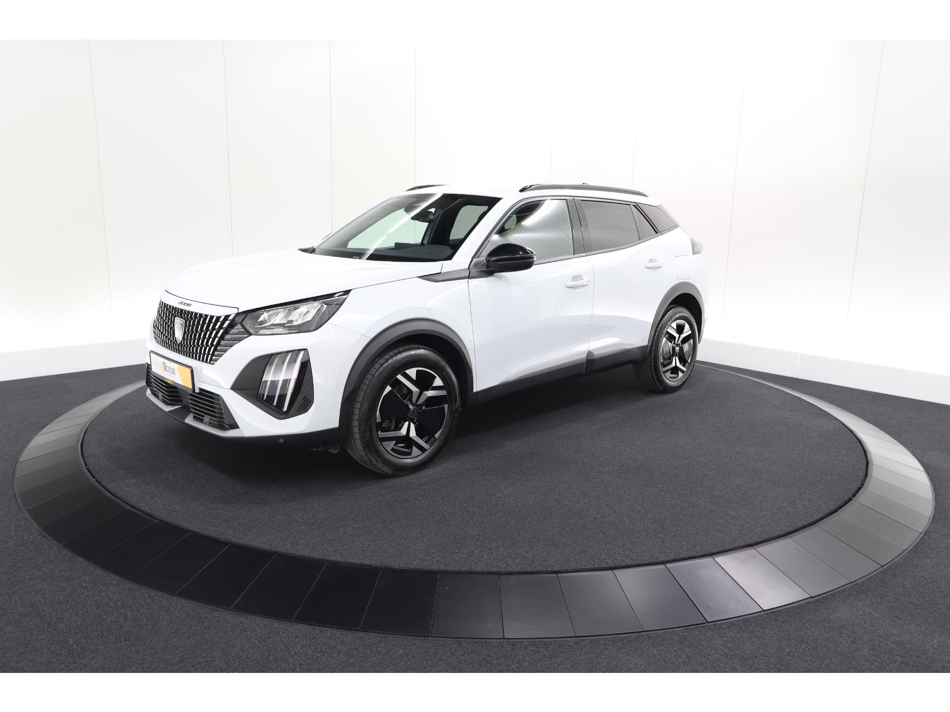 Peugeot 2008 PureTech 100 Allure | Apple Carplay | Parkeersensoren | Climate Control | Cruise Control