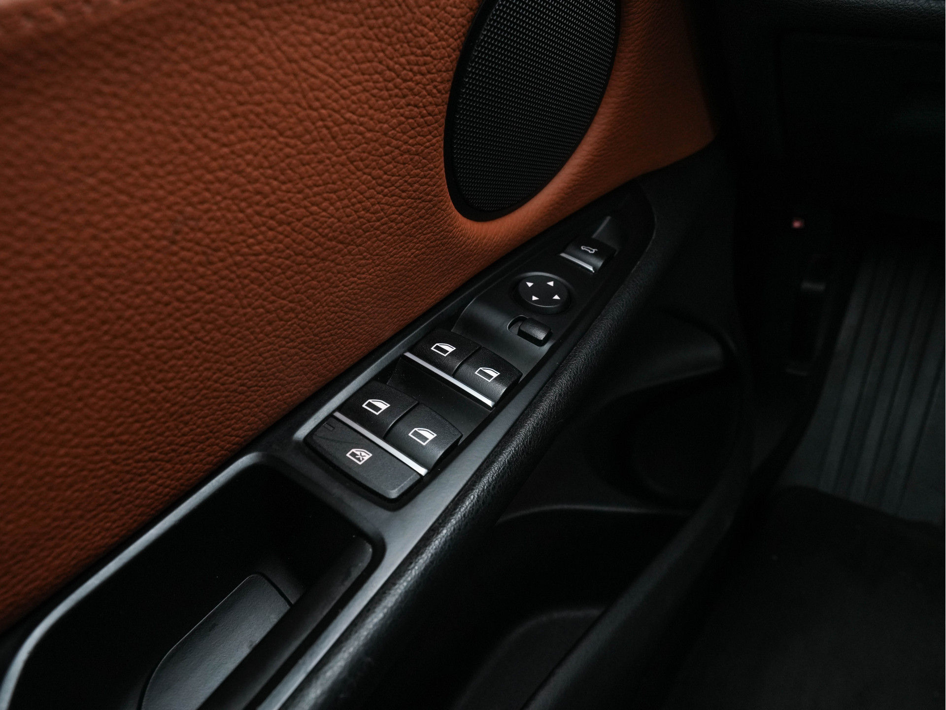 BMW X5 xDrive 40e Plug-In Aut. *LUXURY-LEATHER | NAVI-FULLMAP | BI-XENON | ECC | PDC | CRUISE | COMFORT-SEATS |  18"ALU*