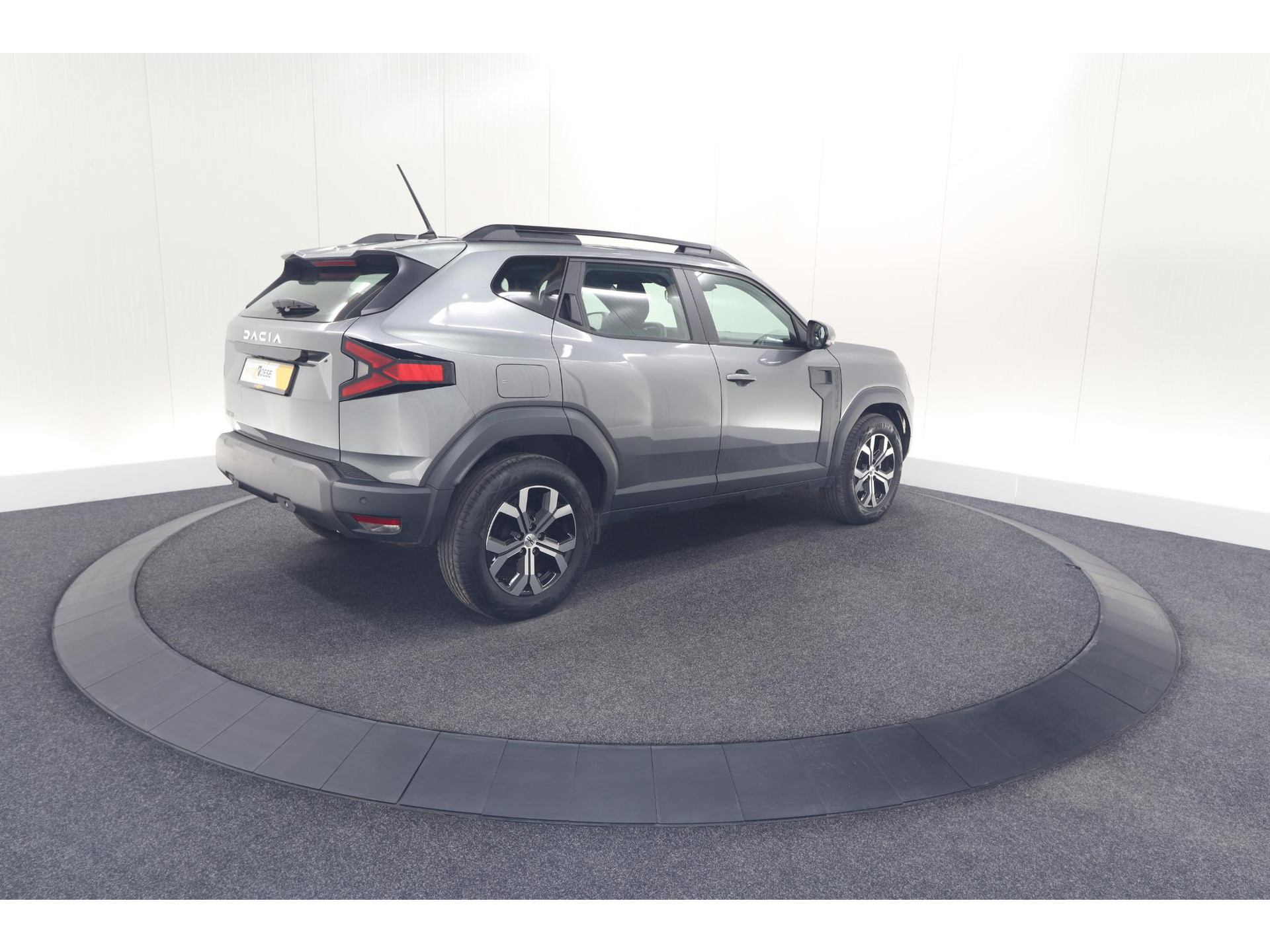 Dacia Duster Mild Hybrid 130 Expression | Camera | Stoelverwarming | Apple Carplay | Navigatie