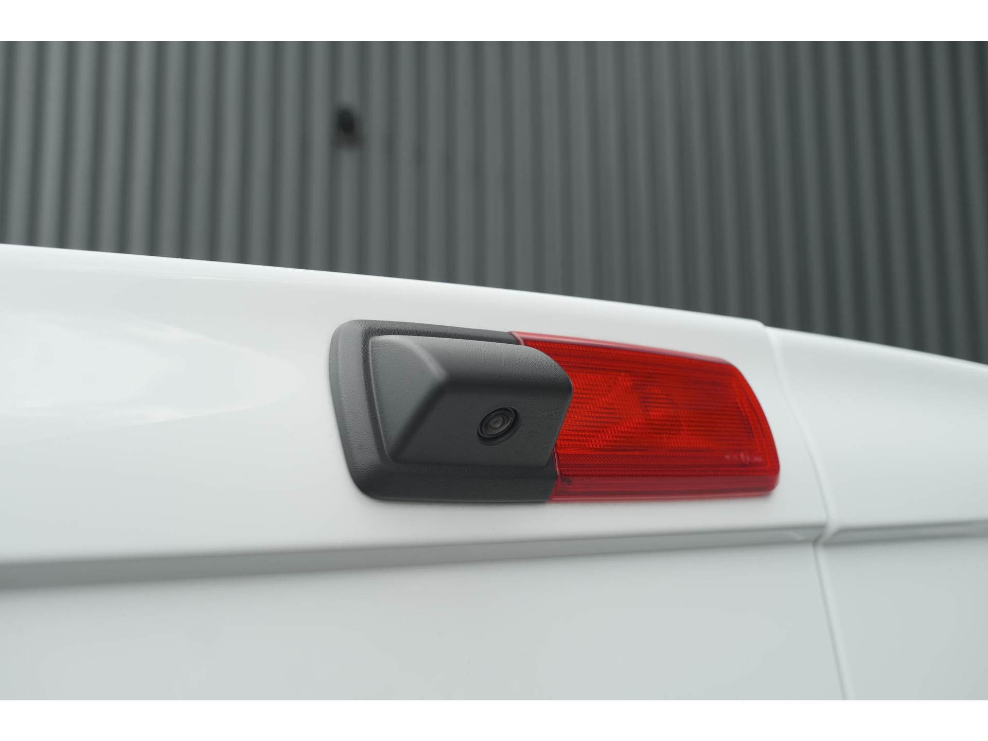 Renault Trafic E-Tech T29 L1H1 Advance 52 kWh | Laadruimte-pakket | Parkeerpakket | 3 fase lader | Camera