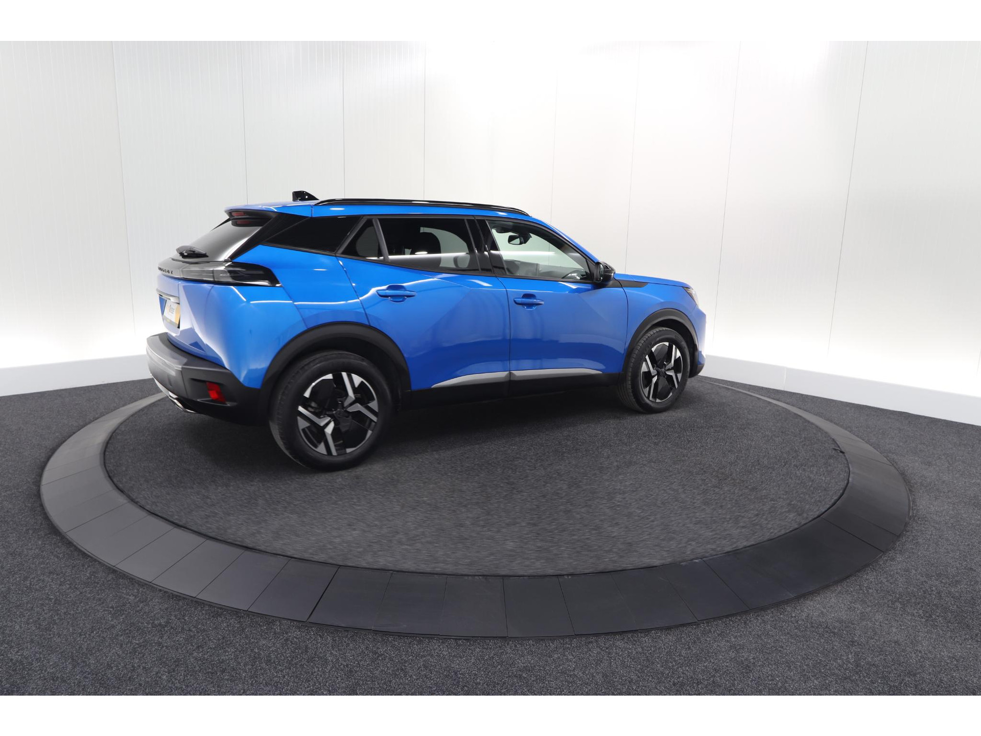 Peugeot 2008 PureTech 130 EAT8 Blue Lease Allure | Camera | Navigatie | Parkeersensoren | Apple Carplay