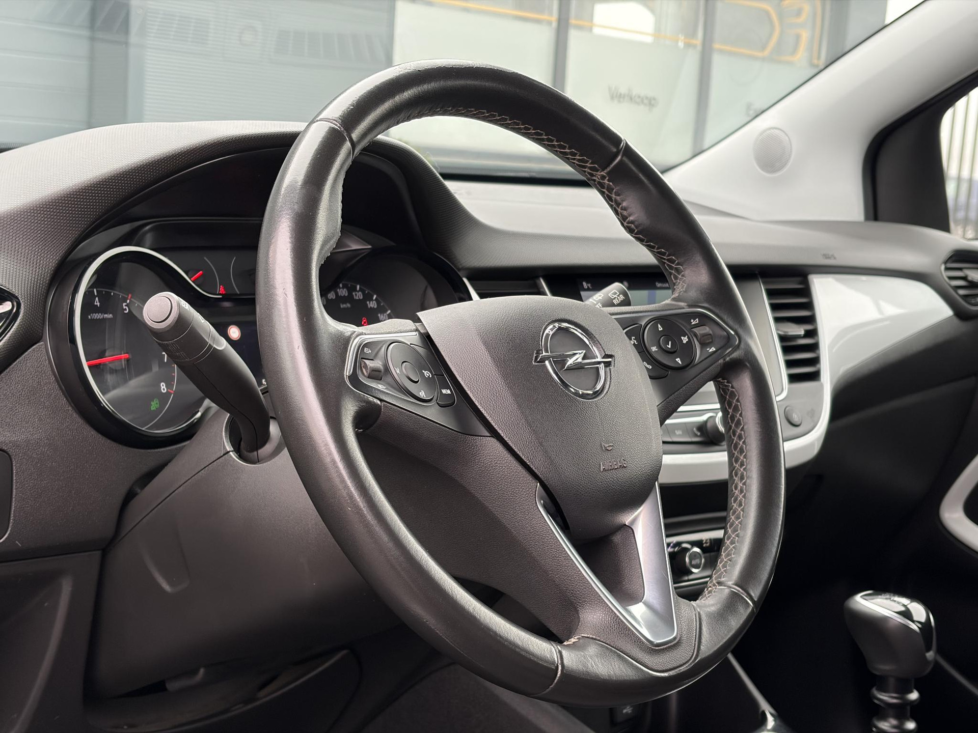 Opel Crossland X 1.2 Turbo Innovation 360° Camera,Afn.Trekhaak,Navi,110pk,Carplay,Navi,6 Bak,Rijstrooksensor,BSD,Clima,Cruise,Lm velgen,Apk tot 02-2028