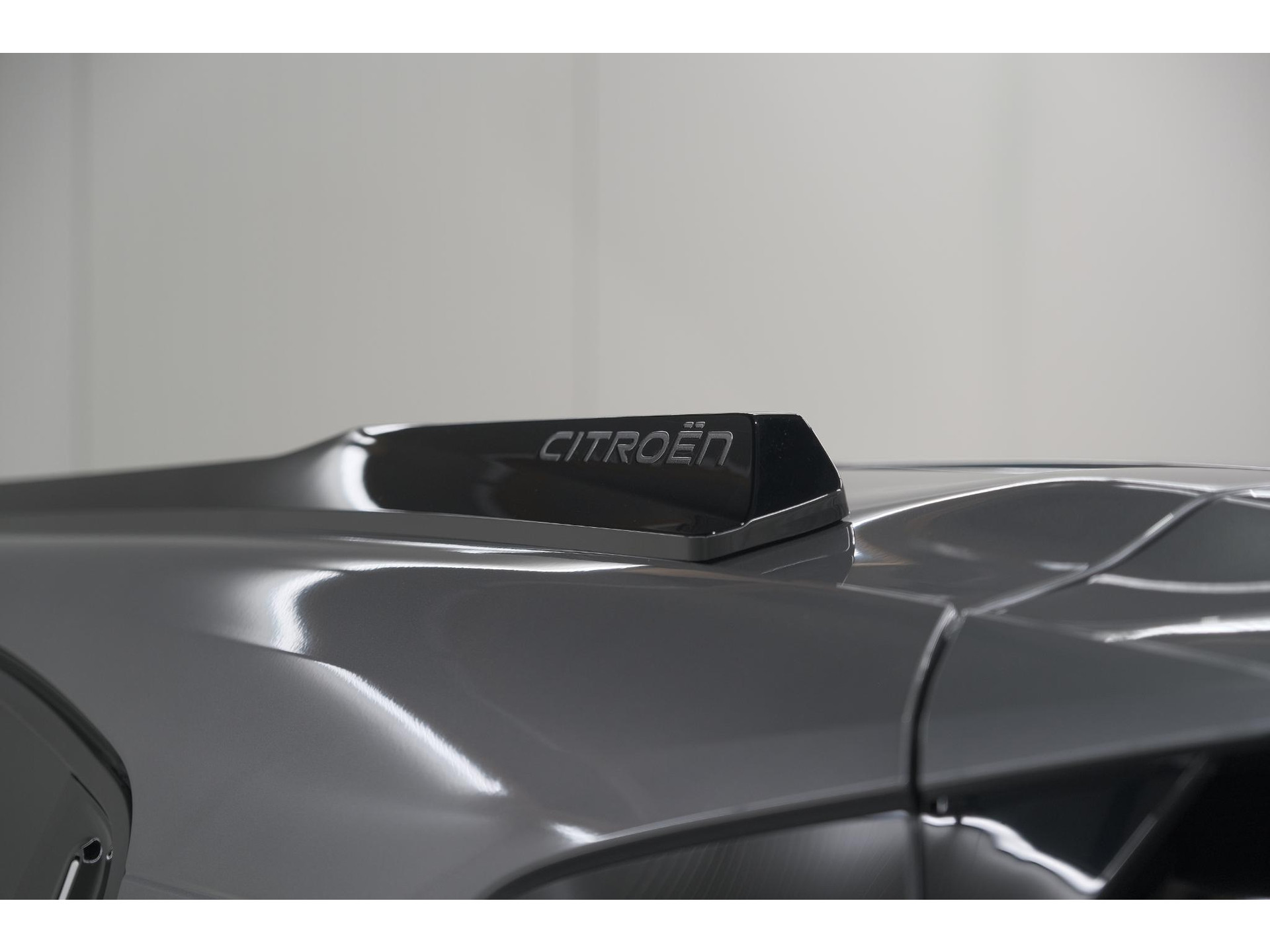 Citroen Ë-C3 Aircross Plus 113pk Extended Range 54 kWh | 11 KW Lader | Camera | Apple CarPlay | Parkeersensoren