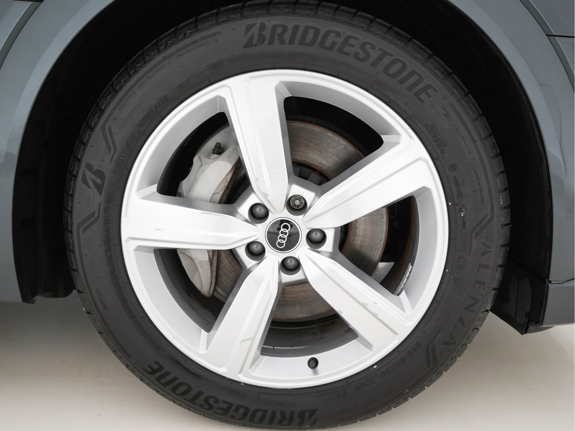 Audi e-tron Sportback 55 Quattro Business edition 95 kWh [ 3-Fase ] {SOH-100%} (INCL-BTW) *DIGI-COCKPIT | FULL-LED | MEMORY-PACK | DAB | KEYLESS | NAVI-FULLMAP | SHIFT-PADDLES | AUDI-SOUND | COMFORT-SEATS | 20''ALU*