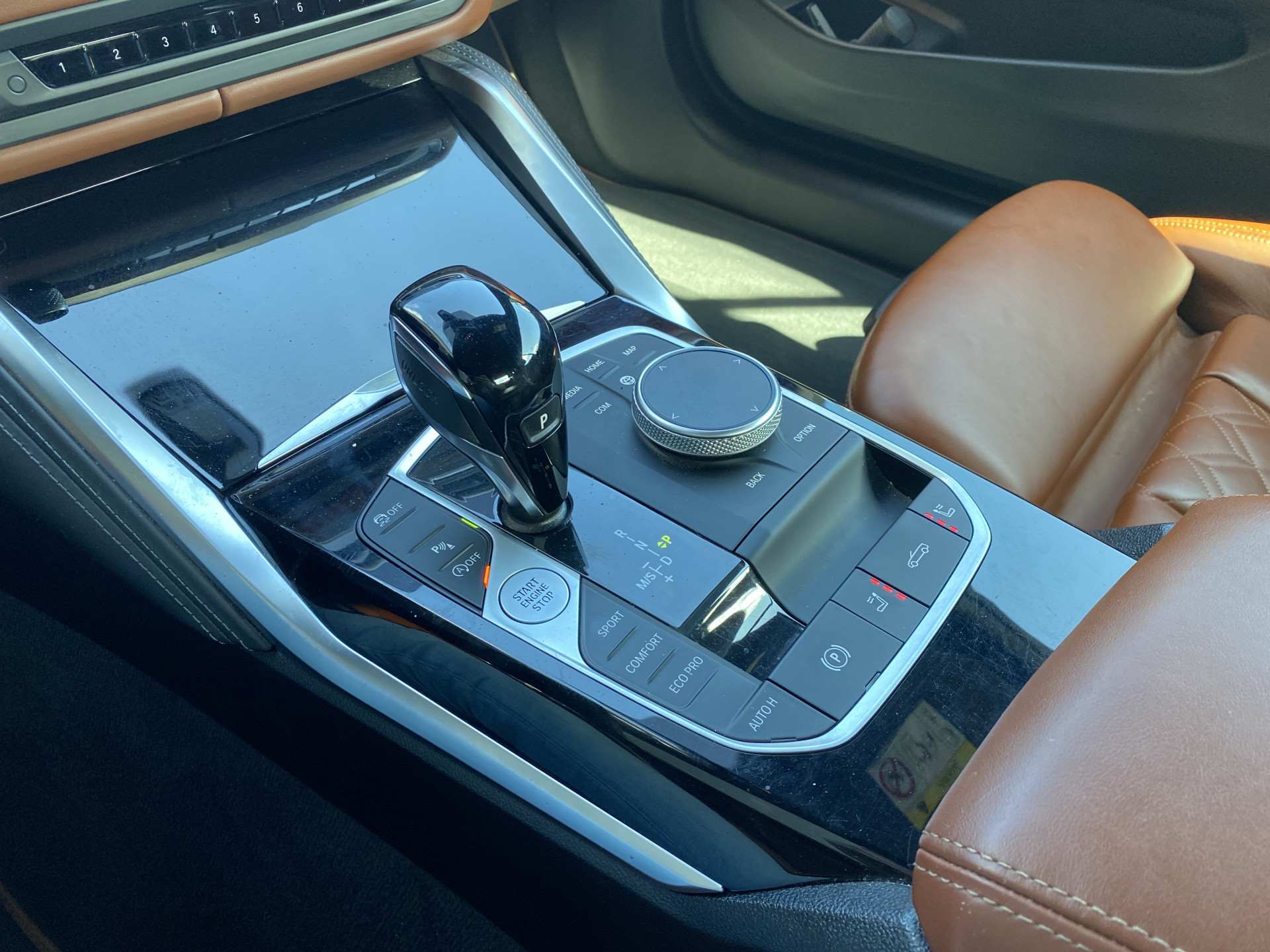 BMW 4-serie Cabrio 420i M-Sport 184 pk High Executive AUT. | dealer onderh. | cognac leder | memory seat | trekhaak | stoel-/stuurverw.