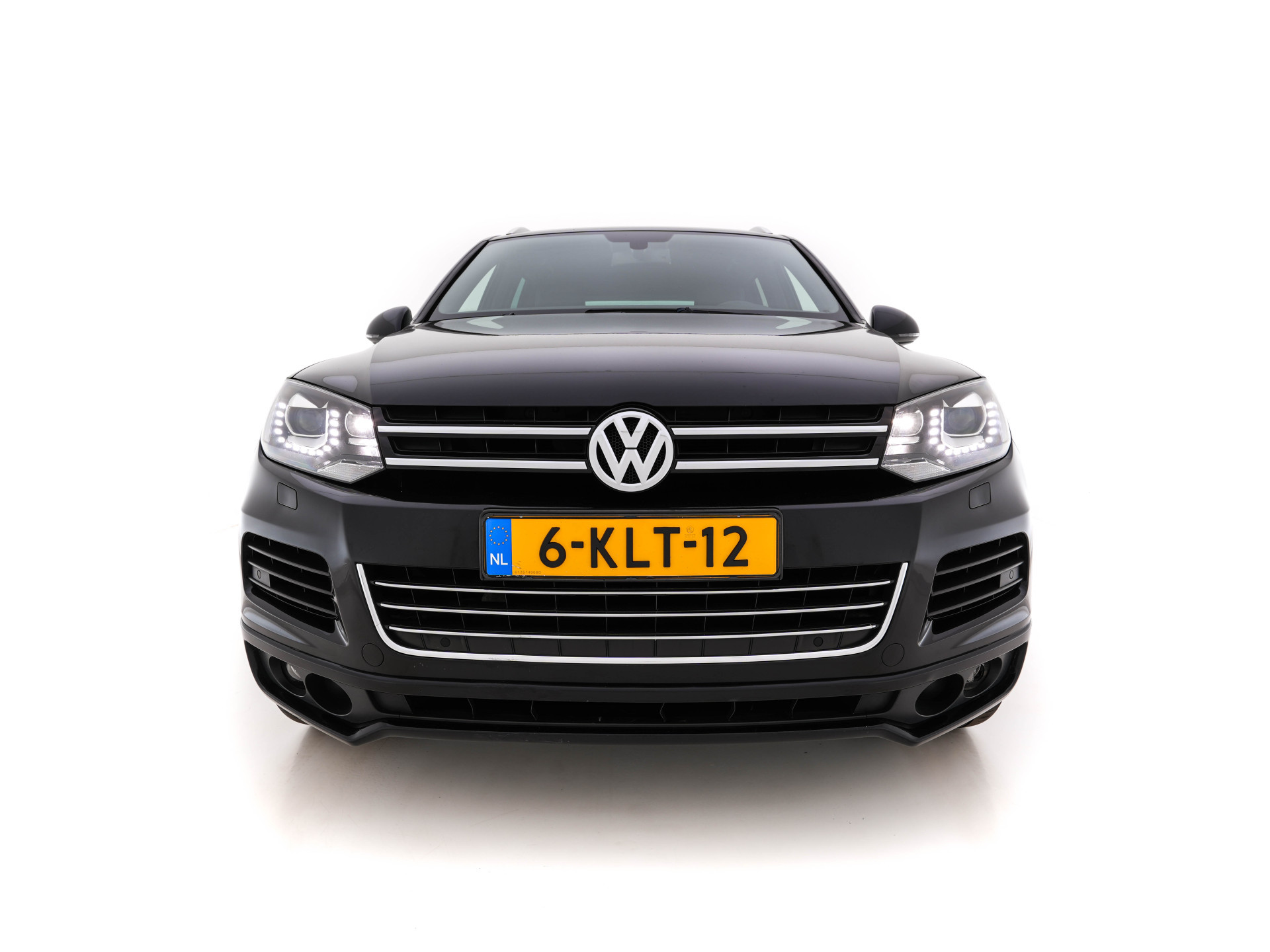 Volkswagen Touareg 3.0 TDI R-line-Sportpack AWD Aut. *FULL-LEATHER | BI-XENON | MEMORY-PACK | DYNAUDIO | AIR-SUSPENSION | NAVI-FULLMAP | COMFORT-SEATS  | ECC | HEATED-SEATS | PDC | CRUISE | TOWBAR | 21''ALU*