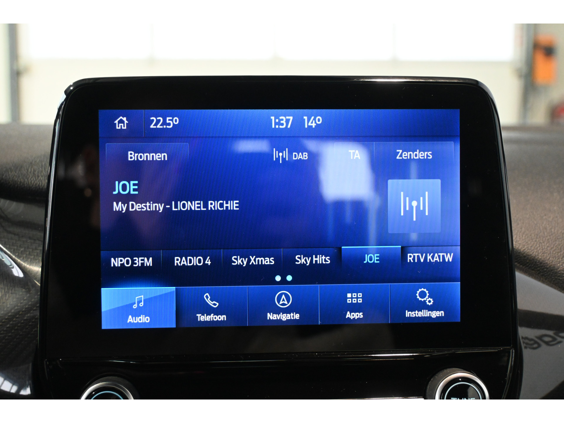 Ford Fiesta 1.0 EcoBoost Hybrid Active X Navigatie Caplay Stoel/Stuurverwarming Goed Onderhouden! Inruil Mogelijk!