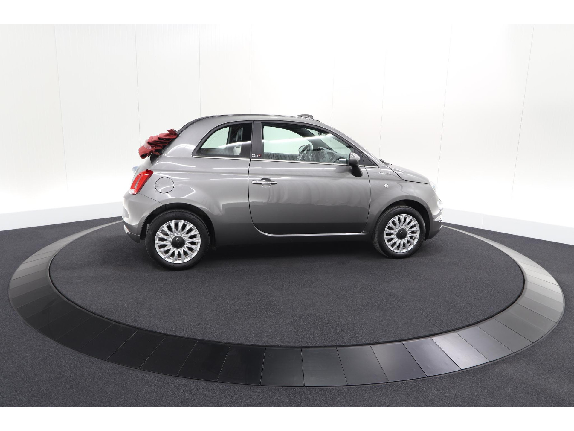 Fiat 500 C 1.0 Hybrid Dolcevita | Apple Carplay | Parkeersensoren | Climate control
