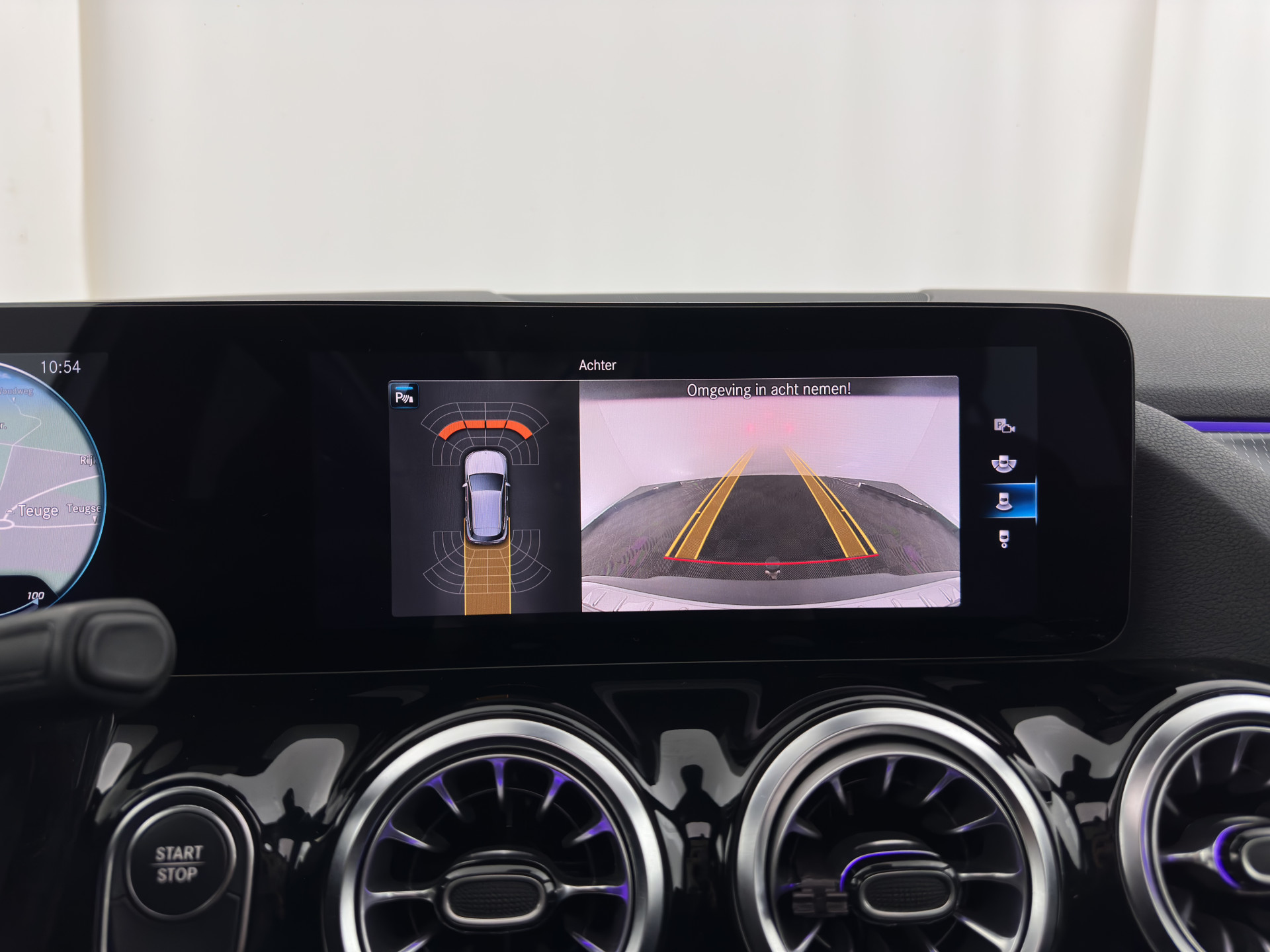 Mercedes-Benz EQA 250 Business Solution Luxury 67 kWh [ 3-Fase ] (SOH-94%) (INCL-BTW) *PANO | LEATHER | WIDESCREEN-COCKPIT | FULL-LED | BLINDSPOT | AMBIENT-LIGHT | CAMERA | NAVI-FULLMAP | DAB+ | COMFORT-SEATS | ECC | SHIFTPADDLES | CRUISE | HEATED-SEATS |