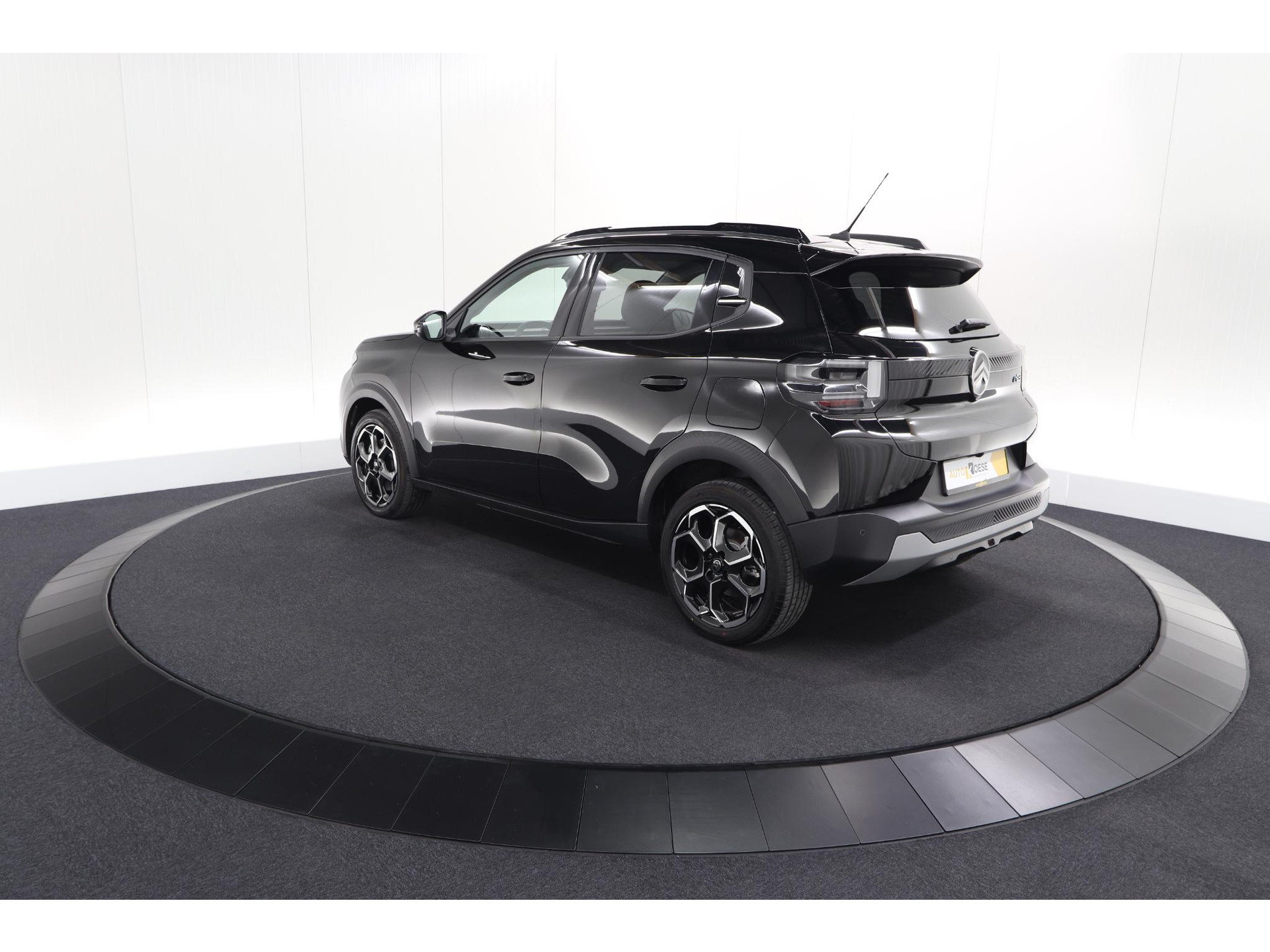 Citroen Ë-C3 Max 113pk 44 kWh | 7 KW Laadfunctie | Camera | Navigatie | Apple Carplay | Parkeersensoren