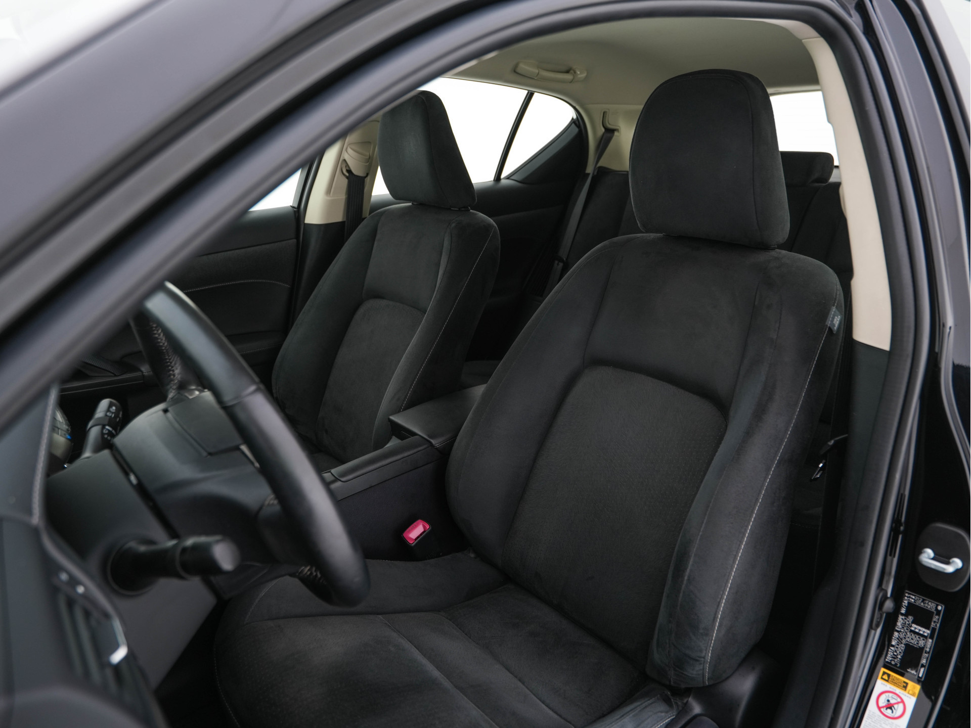 Lexus CT 200h Business Line Aut. *NAVI-FULLMAP | ALCANTARA | COMFORT-SEATS | CAMERA | ECC | CRUISE | 16''ALU*