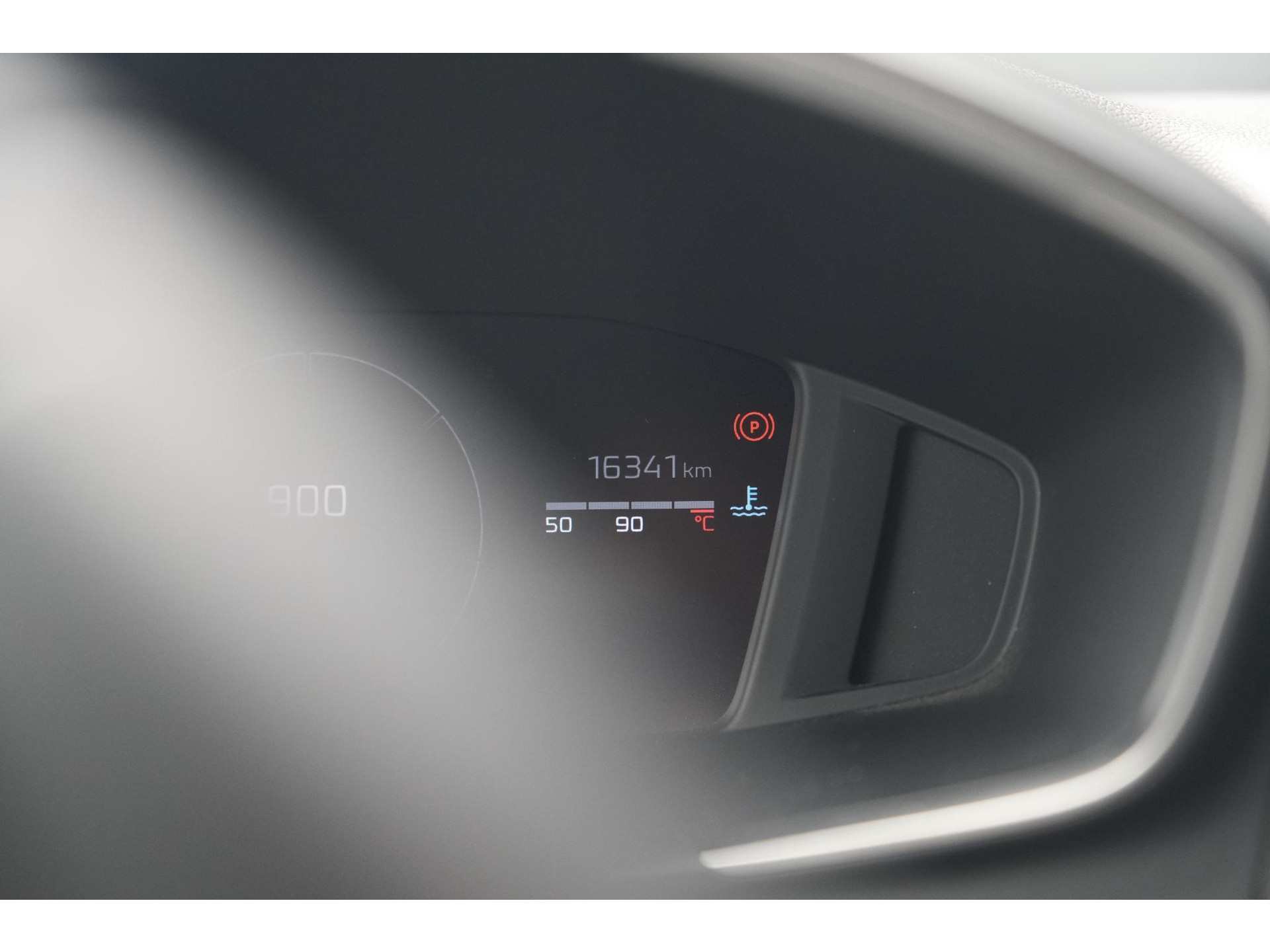 Peugeot 208 PureTech 100 Allure | 360 Camera | Dodehoekdetectie | Navigatie