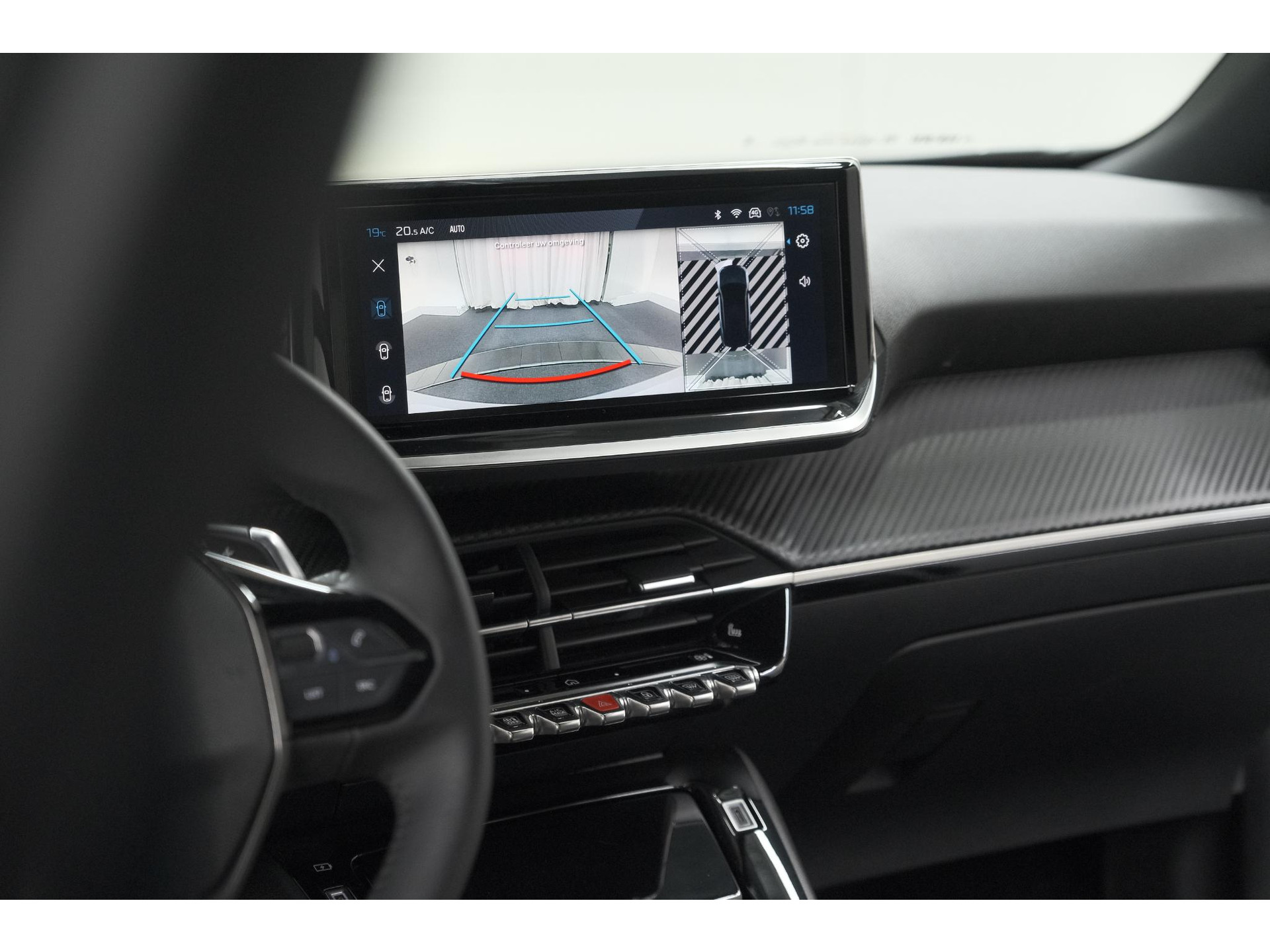 Peugeot 2008 PureTech 130 EAT8 Allure | Allseason banden | 360 Camera | Dodehoekdetectie | Apple Carplay | Stoelverwarming