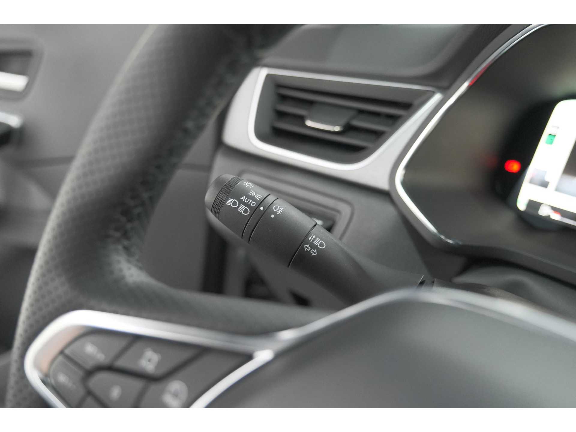Renault Captur TCe 90 Techno | Nieuw Model | Camera | Harman Kardon | Apple Carplay | Parkeersensoren | 18 Inch Lichtmetalen Velgen