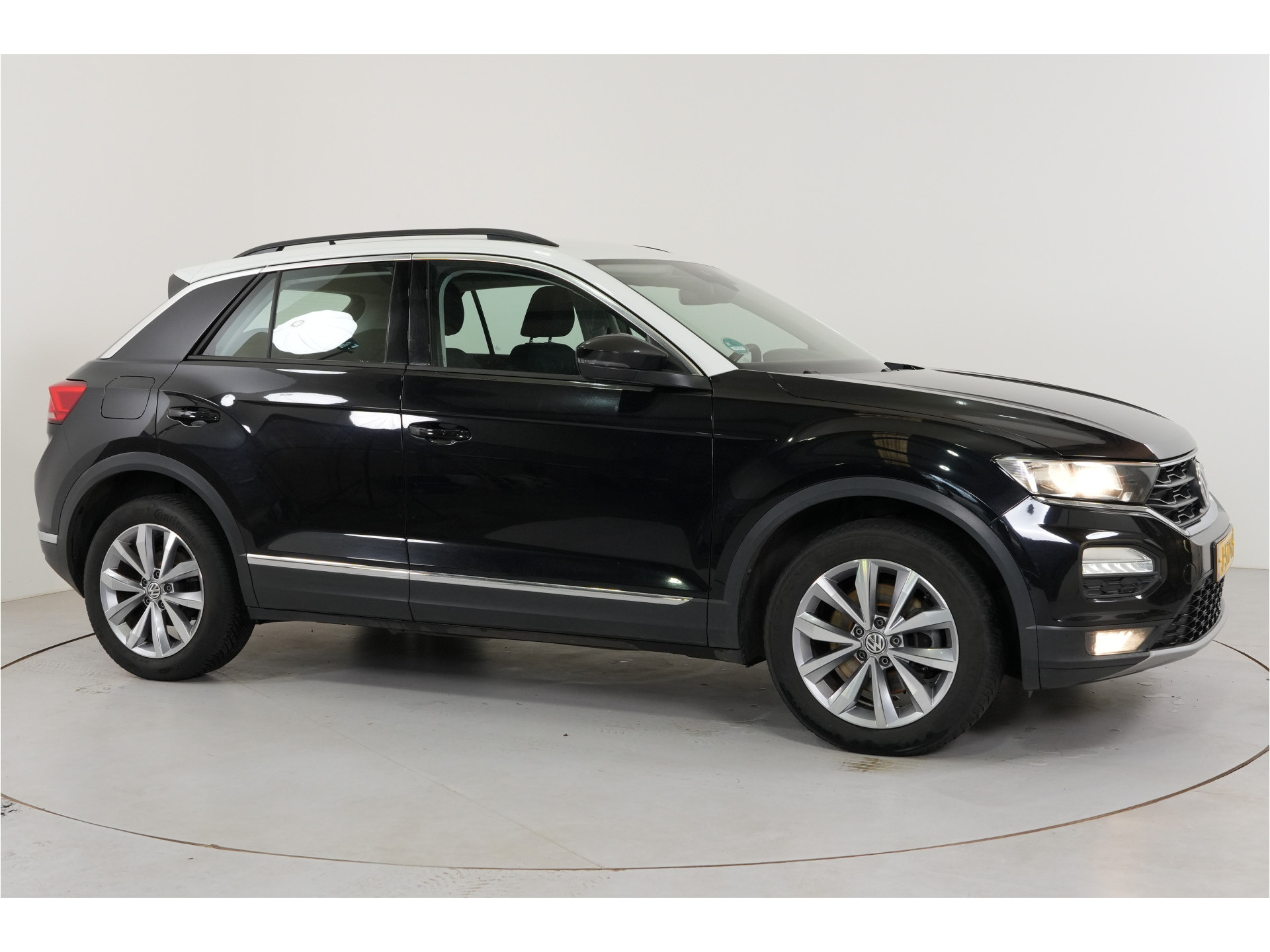 Volkswagen T-Roc 2.0 TDI 4Motion Sport | Trekhaak | Adaptive Cruise | Navi | Stl. verw. |