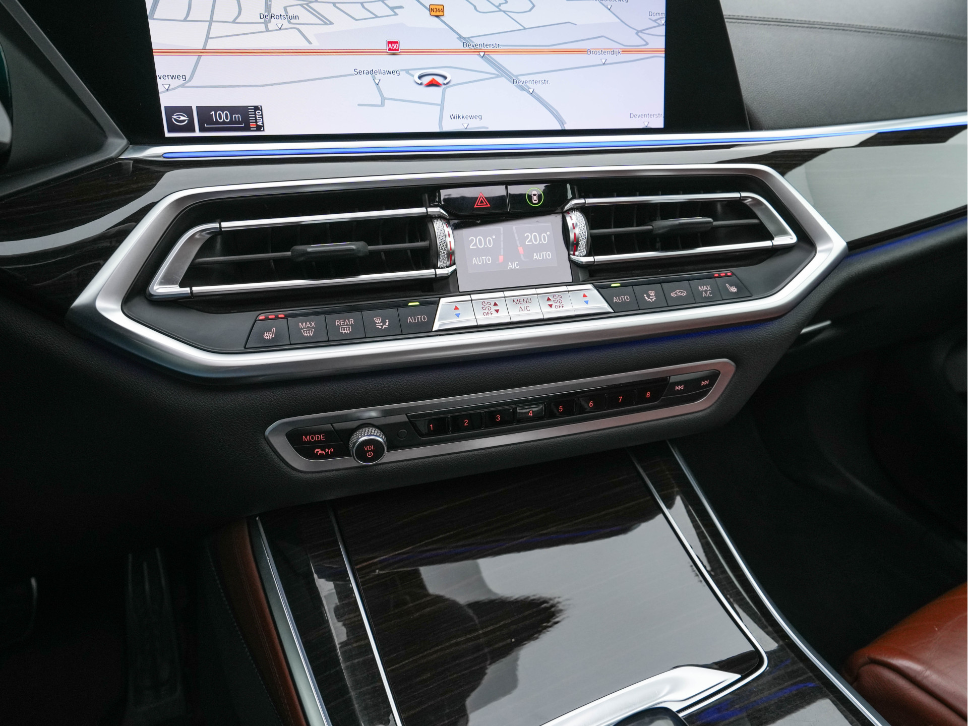 BMW X5 M50d High Executive M-Sportpack Aut. *PANO | HEAD-UP | DESIGN-LEATHER | LASER-LIGHT | TOP-VIEW | HARMAN/KARDON | MEMORY-PACK | DIGI-COCKPIT | DAB+ | HEATED-COMFORTSEATS | NAVI-FULLMAP | KEYLESS | TOWBAR | 21''ALU*