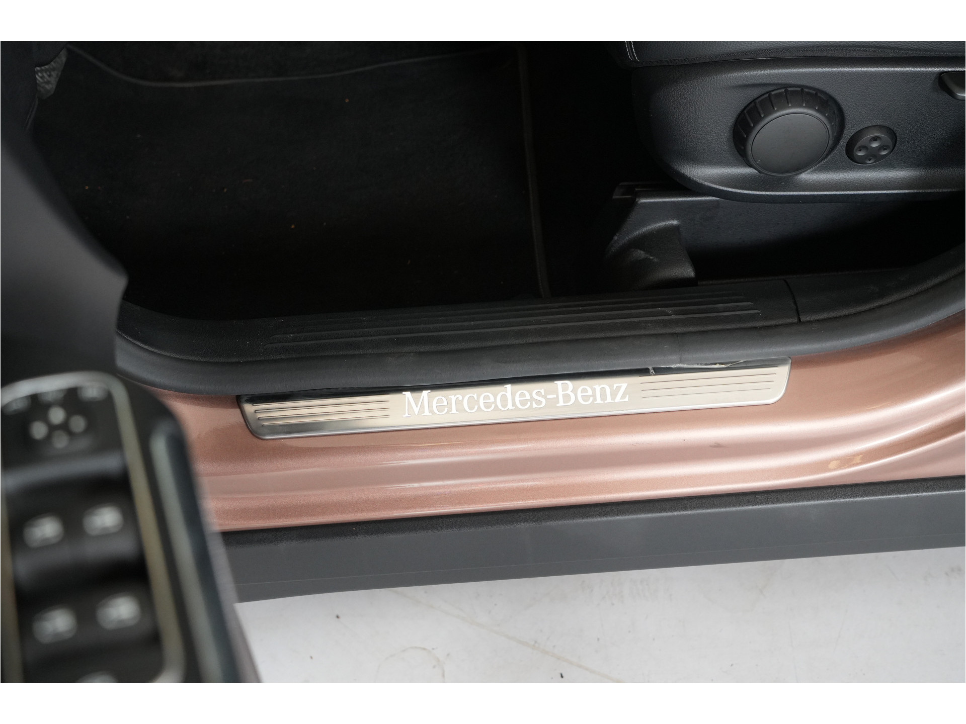 Mercedes-Benz GLA-klasse 250 e AMG Line 218 pk PHEV | SOH 94% | Pano | Camera | Ambient | Digi dash |