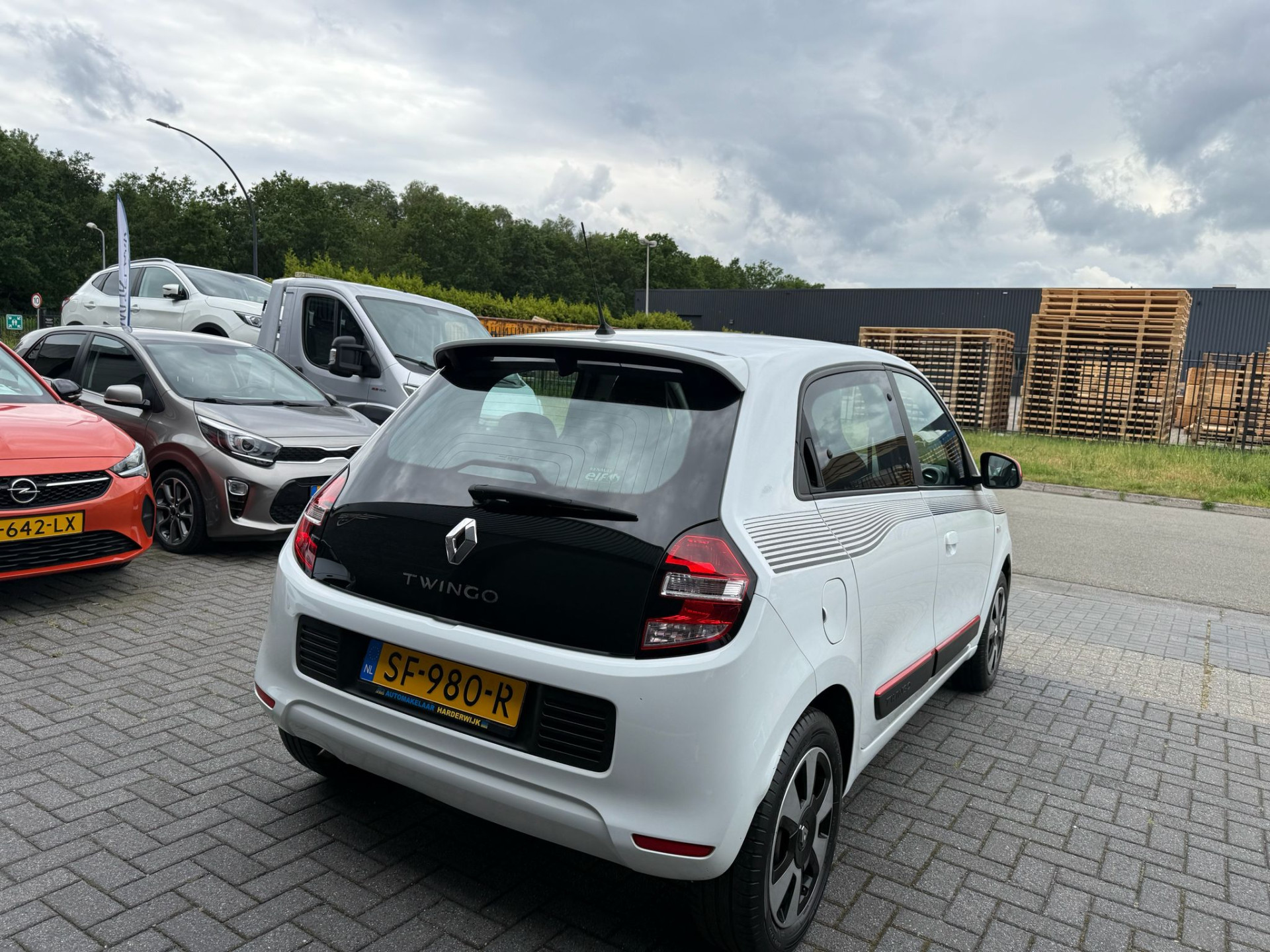 Renault Twingo 1.0 SCe Collection | 1E EIGENAAR | 3/6/12MND GARANTIE | AUTOMAAT | ELECRAMEN | BLUETOOTH | AIRCO