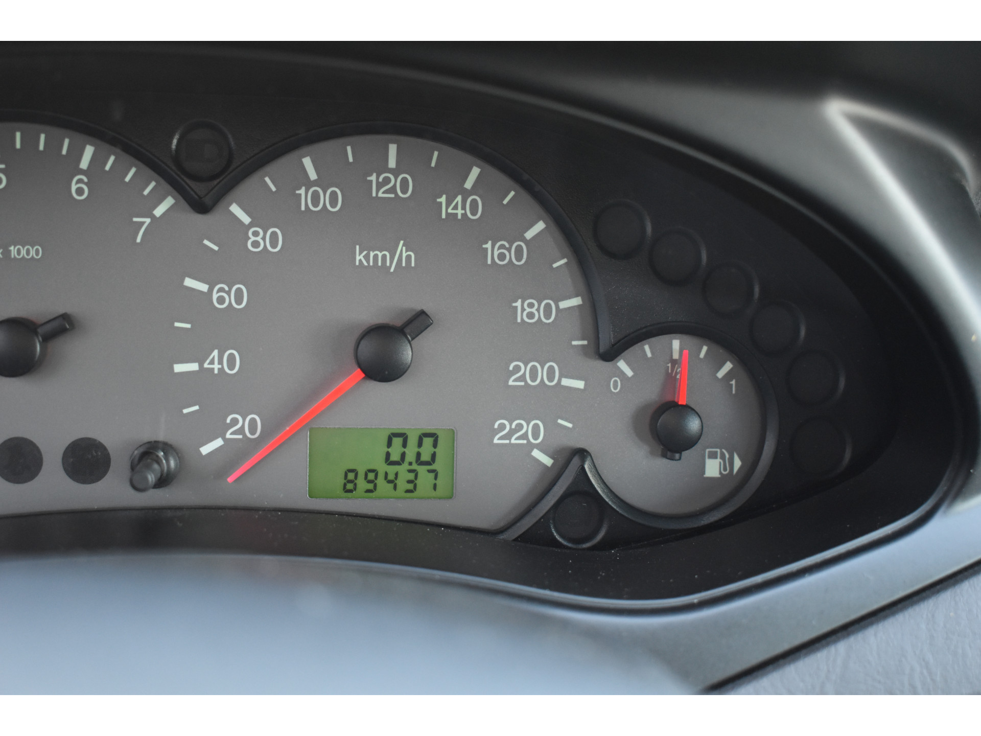 Ford Focus 1.6-16V Trend Automaat storing Airco 5-deurs 1e eigenaar Pdc Trekhaak lees goed!!! HANDELSAUTO - automaat gaat in noodloop LEES GOED
