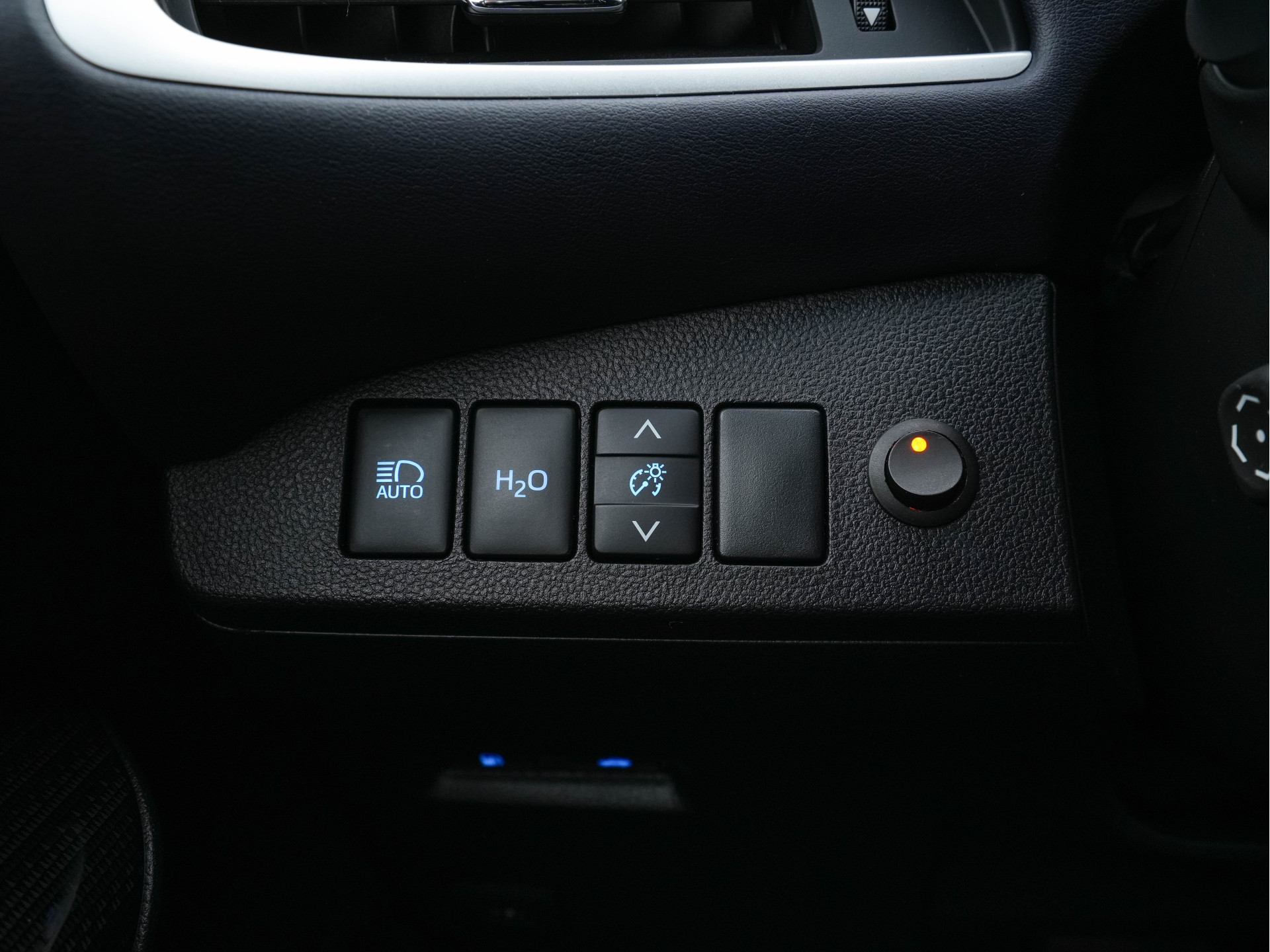 Toyota Mirai FCV Executive [ HYDROGEN ] Aut. *LEATHER | FULL-LED | JBL-SOUNDSYSTEM | CAMERA | KEYLESS | MEMORY-PACK | ADAPTIVE-CRUISE | BLIND-SPOT |  DAB | NAVI-FULLMAP | KEYLESS | DIGI-COCKPIT | COMFORTSEATS | LANE-ASSIST |