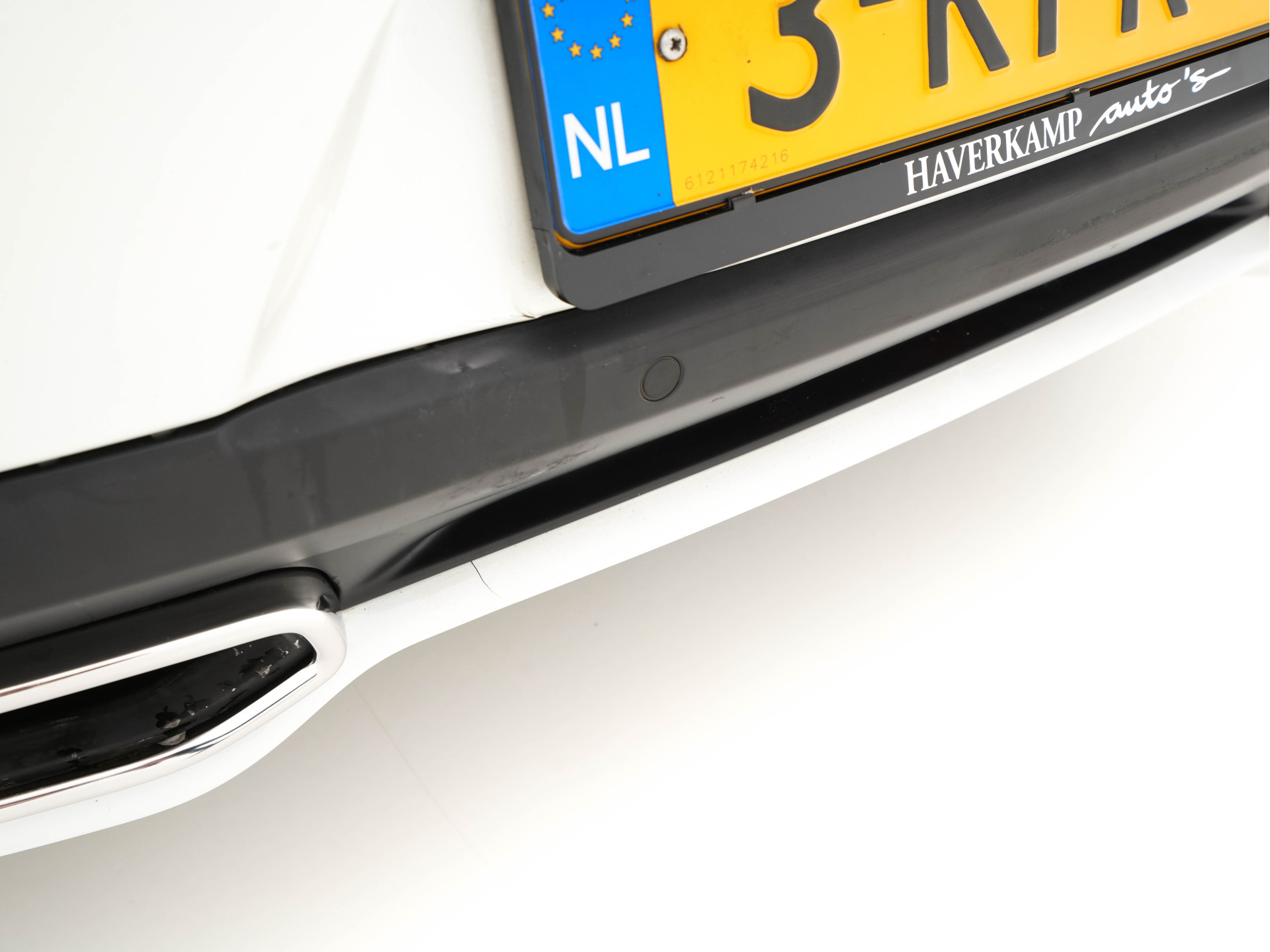 Citroën DS5 2.0 Hybrid4 Business Executive Aut. *PANO | TWO-TONE-LEATHER | MEMORY-PACK | NAVI-FULLMAP | XENON | KEYLESS | CAMERA | HEAD-UP | MASSAGE-SEAT | CRUISE | SPORT-SEATS | 17"ALU*