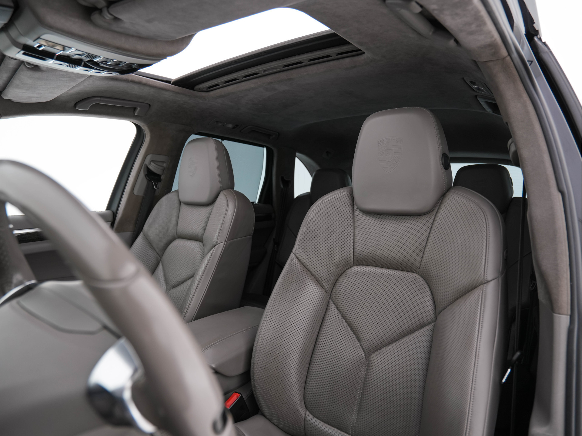 Porsche Cayenne 4.8 Turbo AWD Aut. *PANO | LEATHER | BURMESTER-SURROUND | BI-XENON | MEMORY-PACK | NAVI-FULLMAP | ADAPTIVE-CRUISE | AIR-SUSPENSION | CAMERA | SPORT-SEATS |  20''ALU*