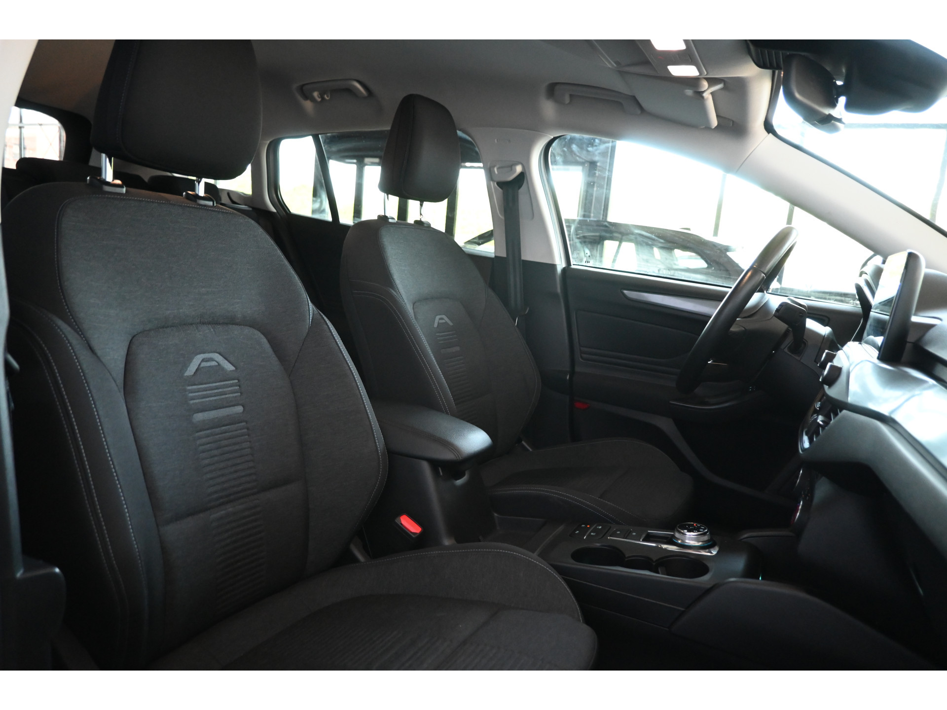 Ford Focus Wagon 1.0 Active Business Automaat Navigatie Carplay LED Rijklaarprijs Inruil Mogelijk!