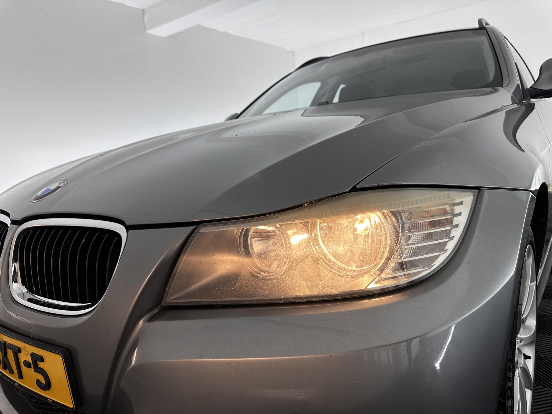 BMW 3-serie Touring 316i Business Line Sport-Pack ! LOOPT-OP-2-CILINDERS ! *NAVI-FULLMAP | ECC | PDC | CRUISE | COMFORT-SEATS | 17"ALU*