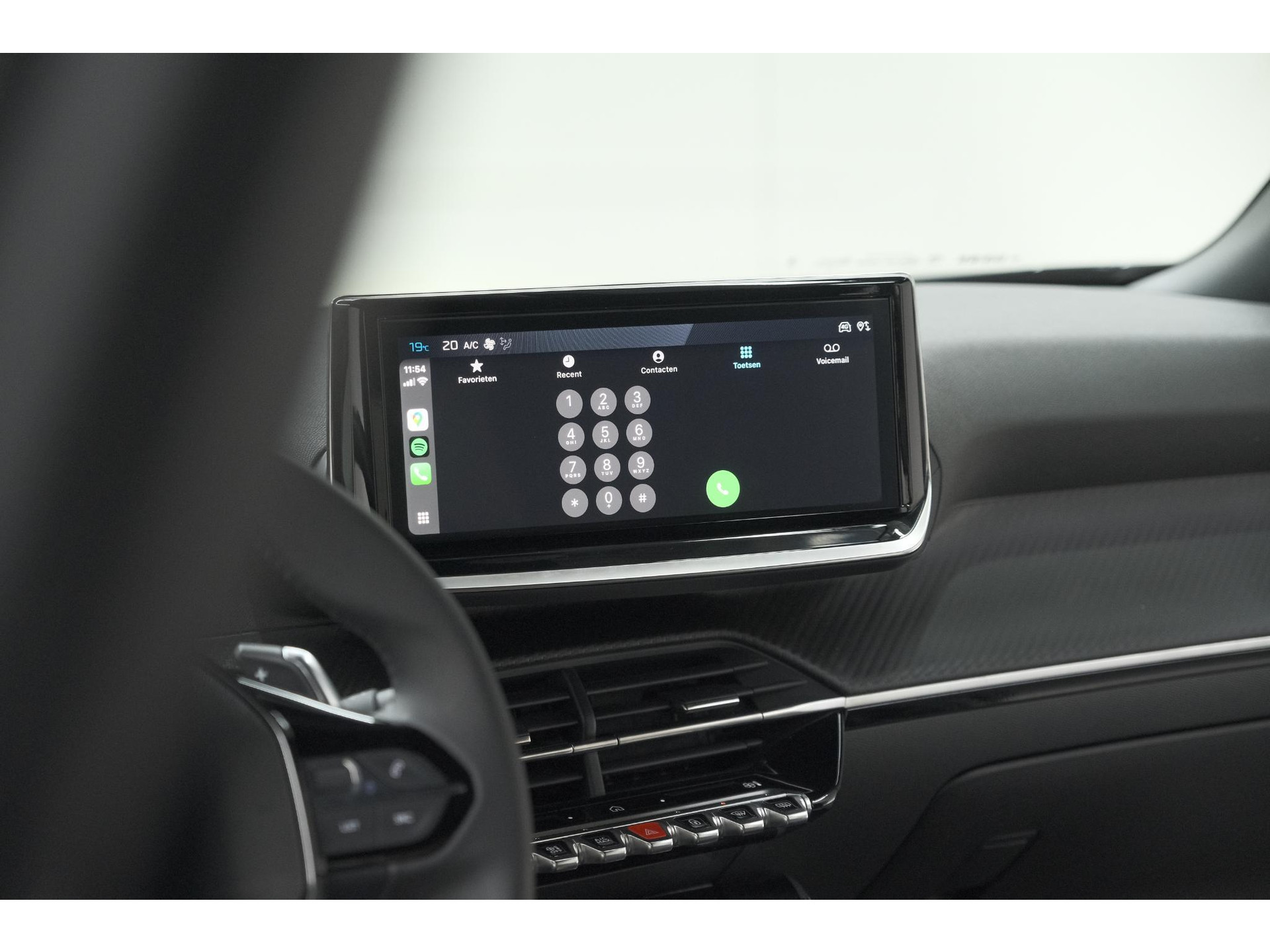 Peugeot 2008 1.2 Hybrid 145 Allure | 360 Camera | Adaptieve Cruise Control | Dodehoekdetectie | Apple Carplay