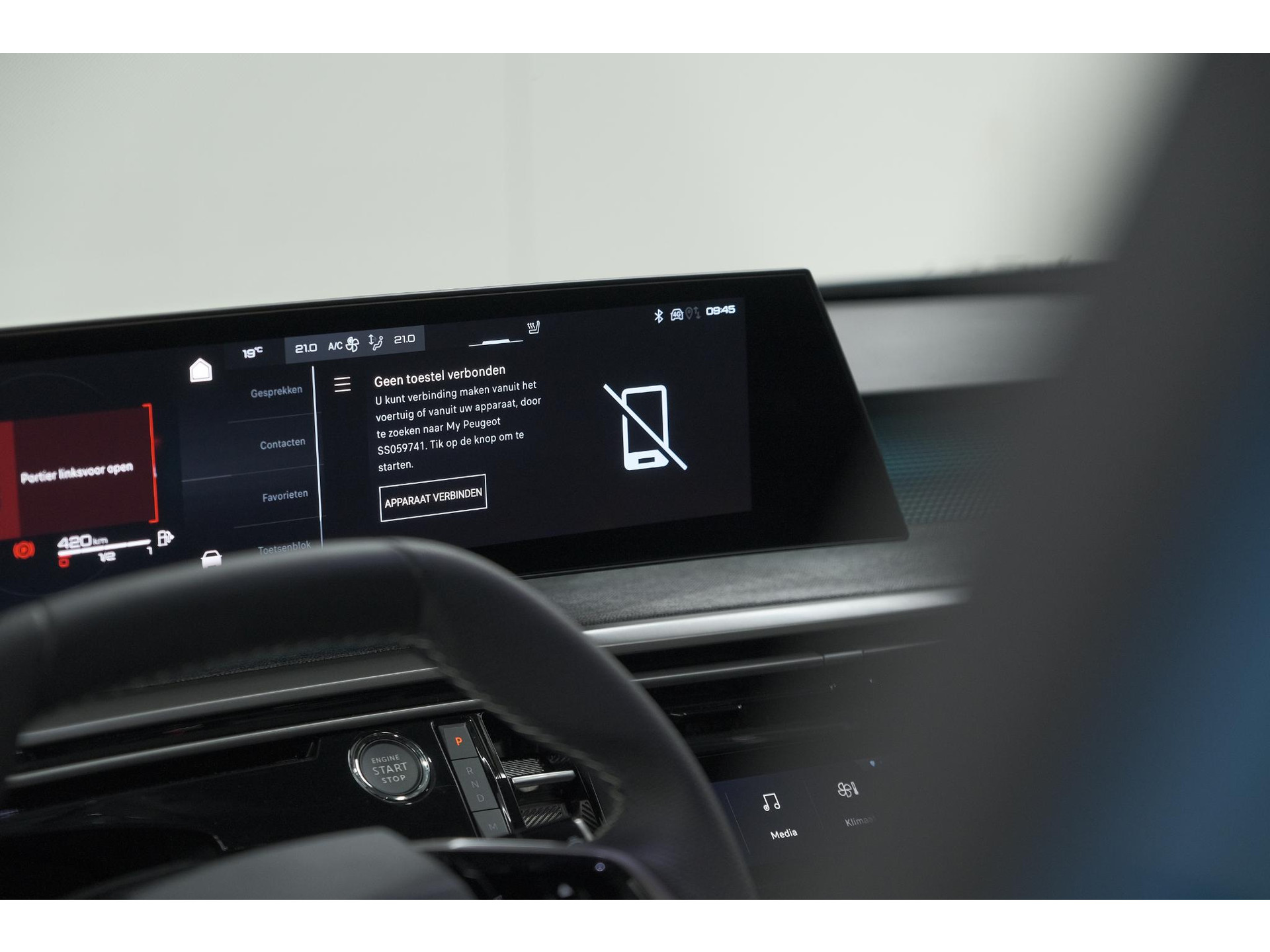 Peugeot 3008 1.2 Hybrid 136 GT | Panoramdak | 360 Camera | Stoelverwarming | Elektrische Kofferklep | Allseason Banden