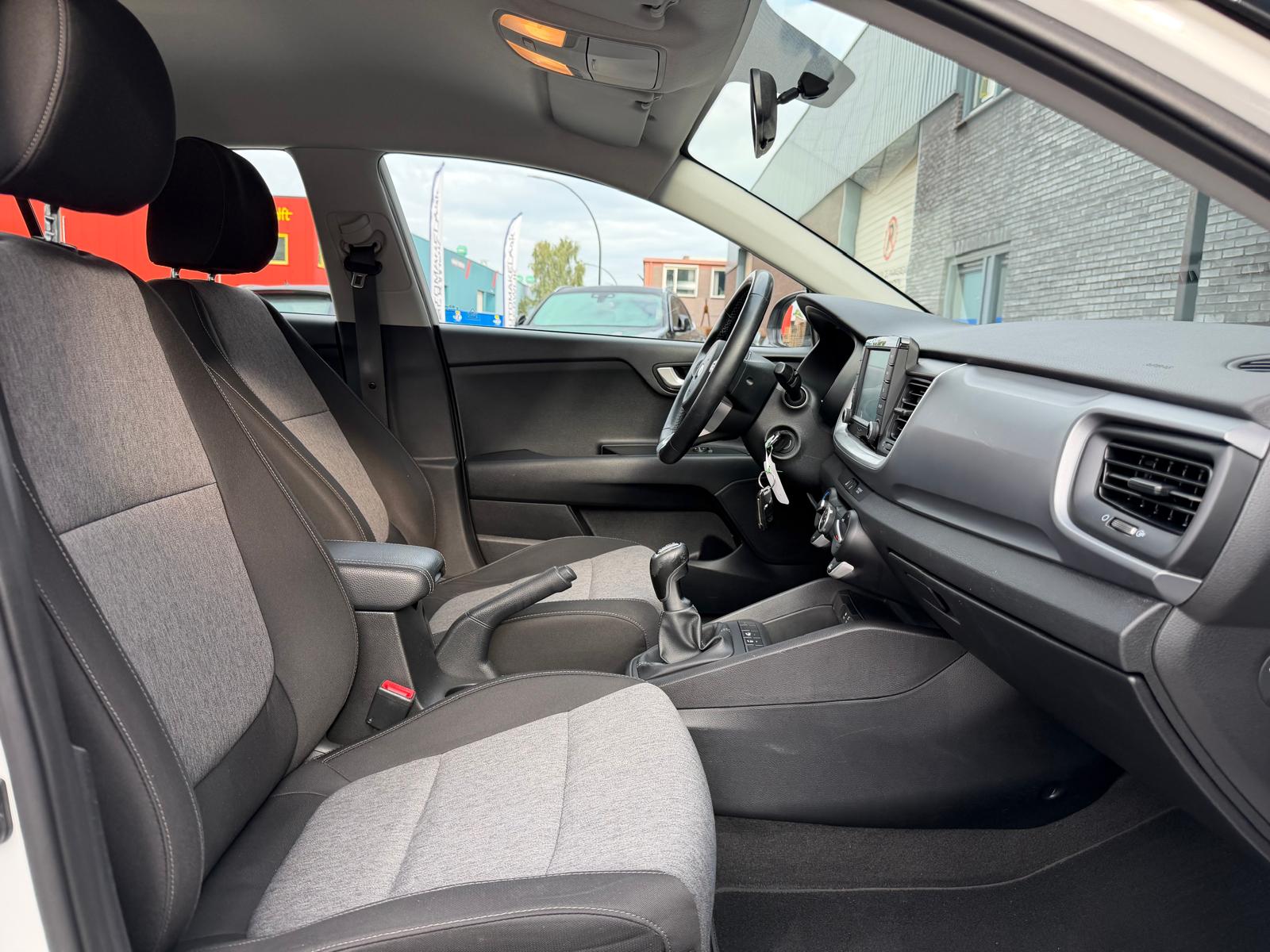 Kia Stonic 1.0 T-GDi DynamicLine | 2E EIGENAAR | 3/6/12MND GARANTIE | DAB | CARPLAY | NAVI | CRUISE | LMV |