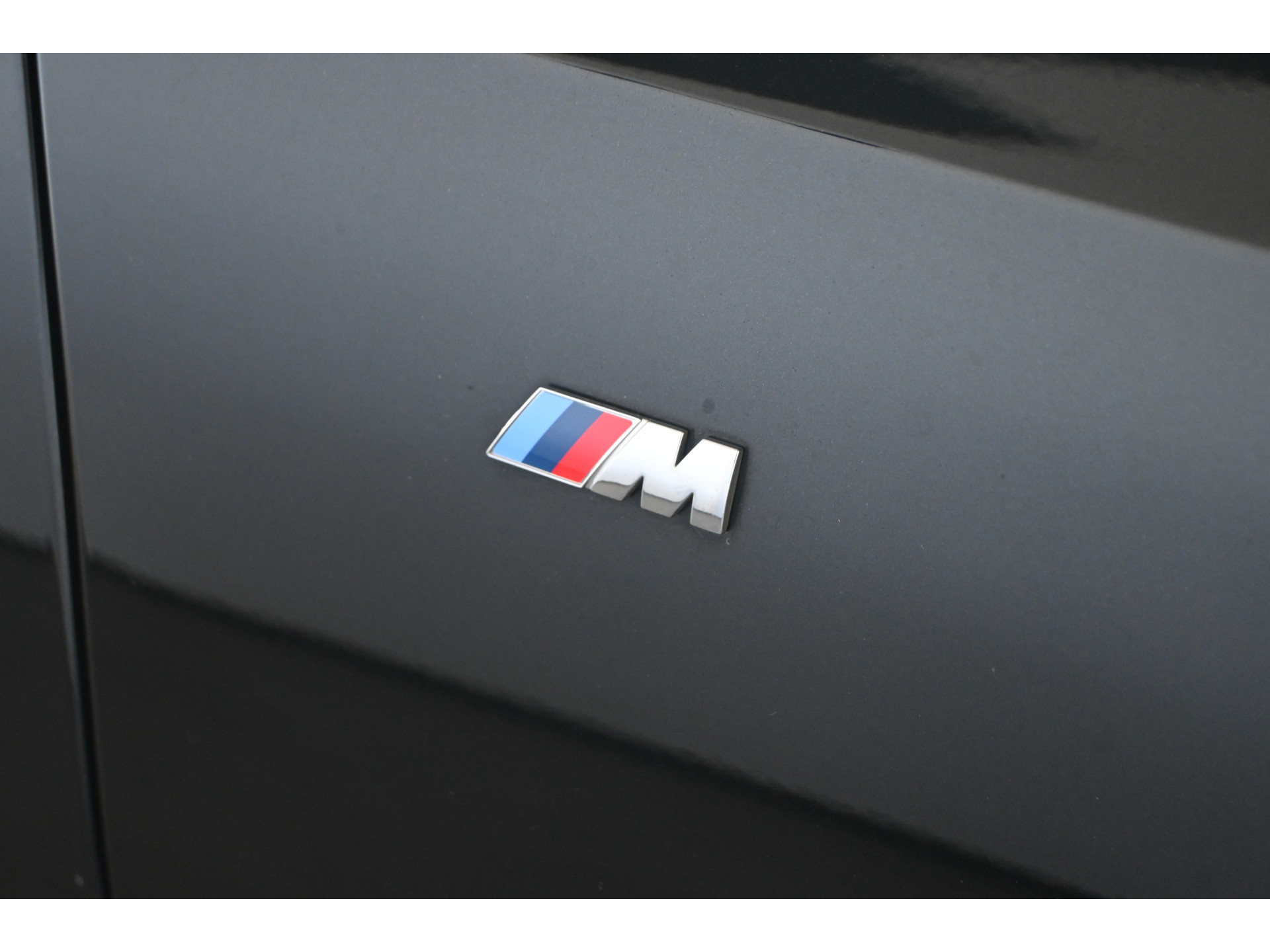 BMW 3-serie Touring 320i Automaat Business Edition Plus M-Pakket Navigatie LED Panoramadak Goed Onderhouden! Inruil Mogelijk!
