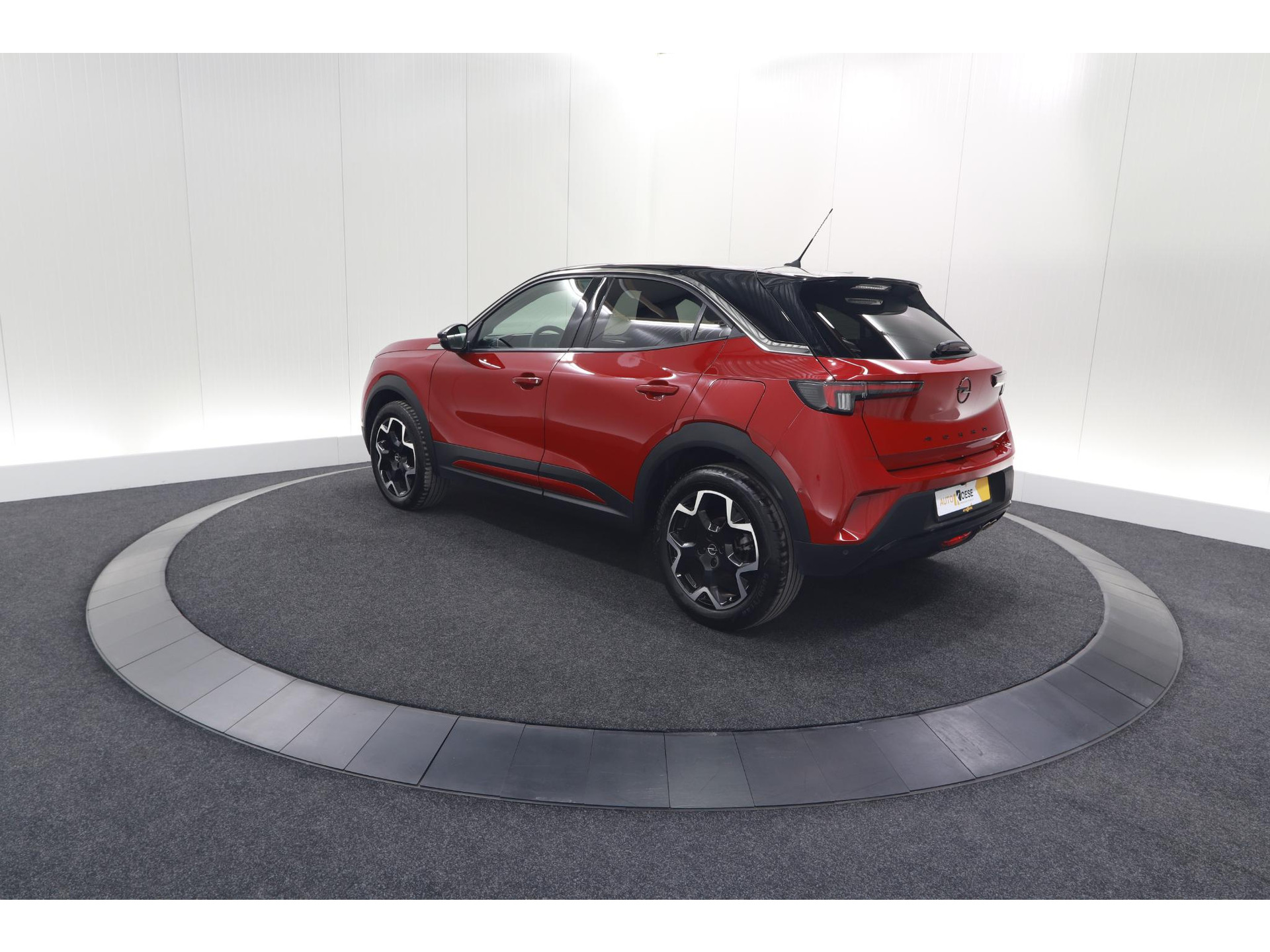 Opel Mokka 130 Turbo EAT8 Ultimate | Camera | Dodehoekdetectie | Massage | Adaptieve Cruise Control
