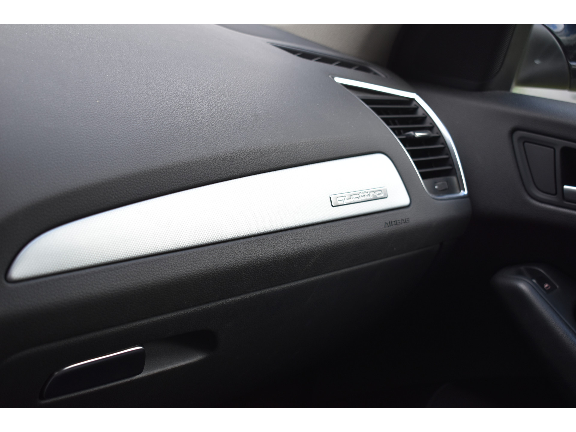 Audi Q5 2.0 TFSI quattro Pro Line Automaat Leer
