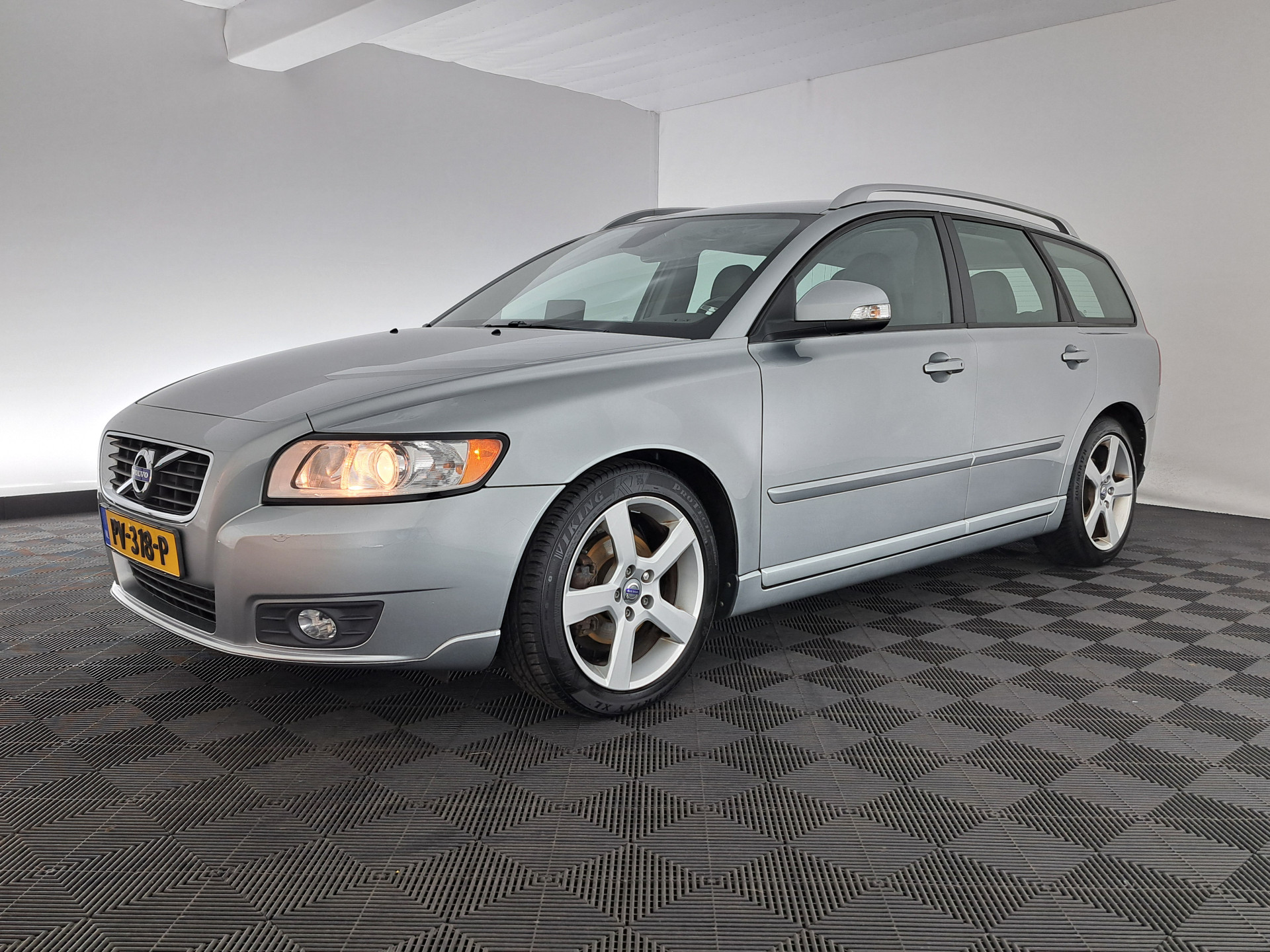 Volvo V50 1.6 D2 S/S Pro Edition *LEATHER | NAVI-FULLMAP | ECC | PDC | 17"ALU*