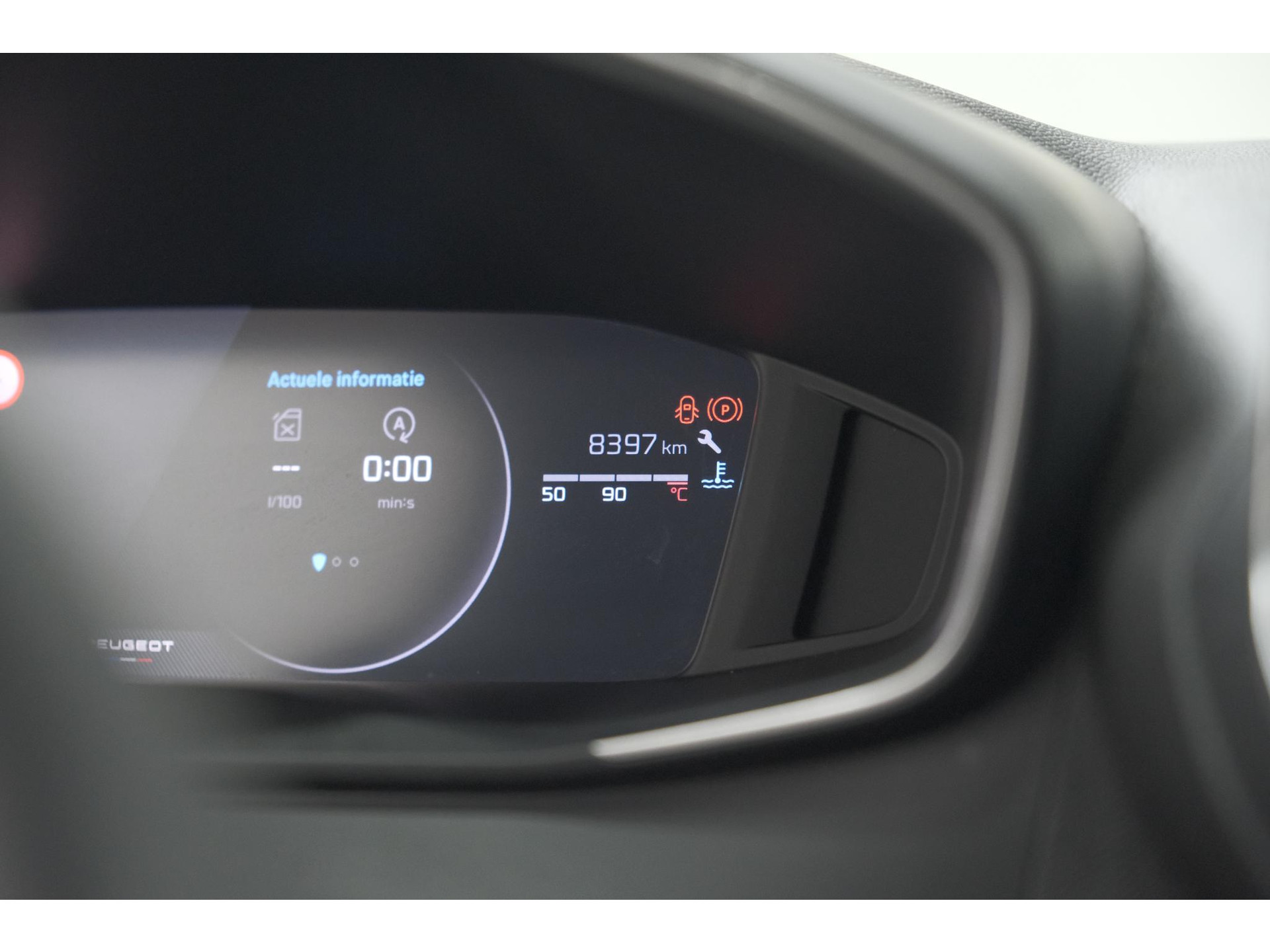 Peugeot 208 PureTech 100 Allure | Apple Carplay | Parkeersensoren | Climate Control