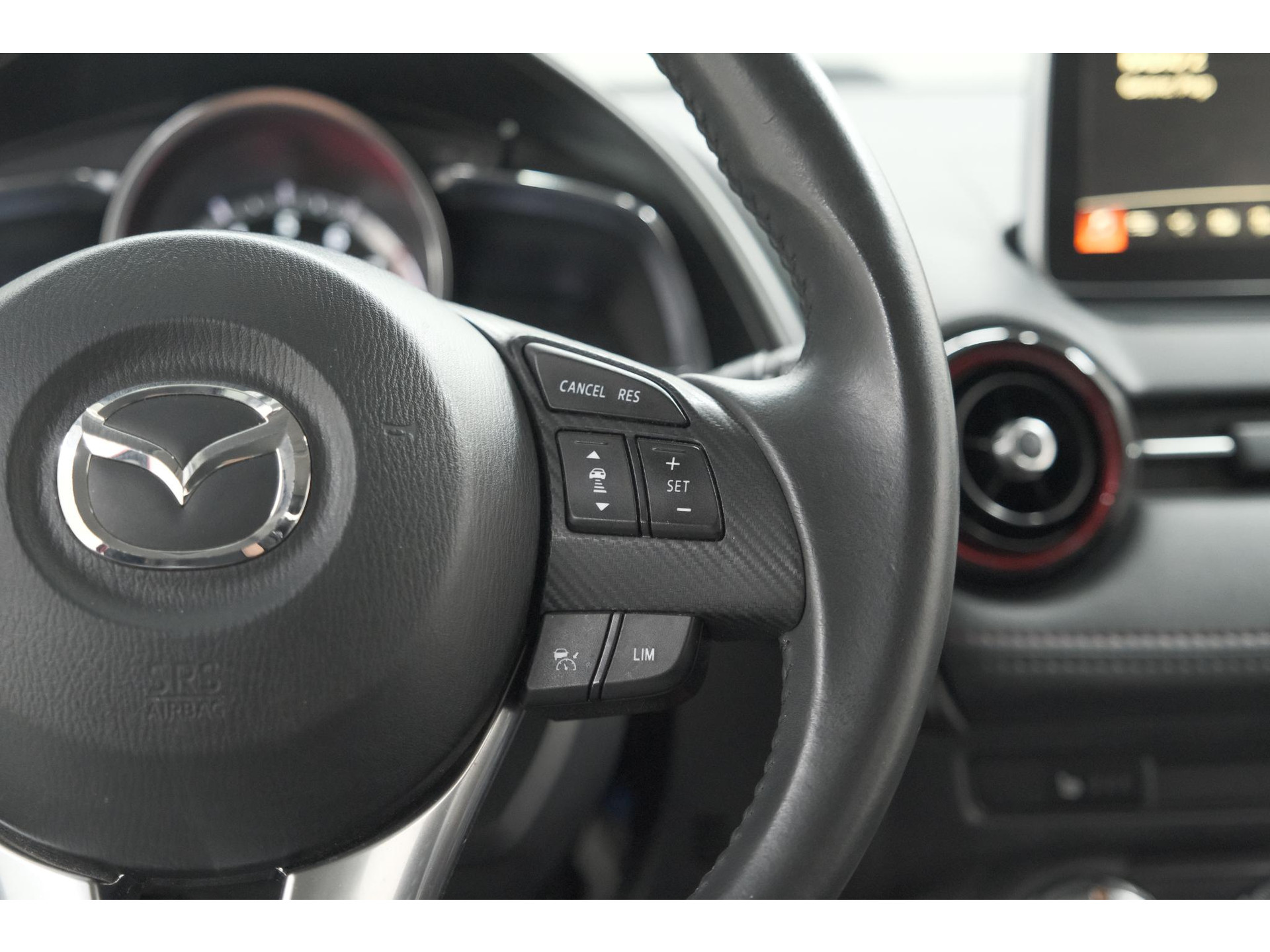 Mazda CX-3 2.0 SkyActiv-G 150 GT-M 4WD | Trekhaak | Camera | Dodehoekdetectie | Head-Up Display | Parkeersensoren